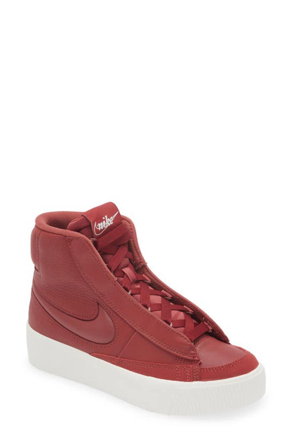 Nike Womens Blazer Mid Victory Casual Shoes Product Image