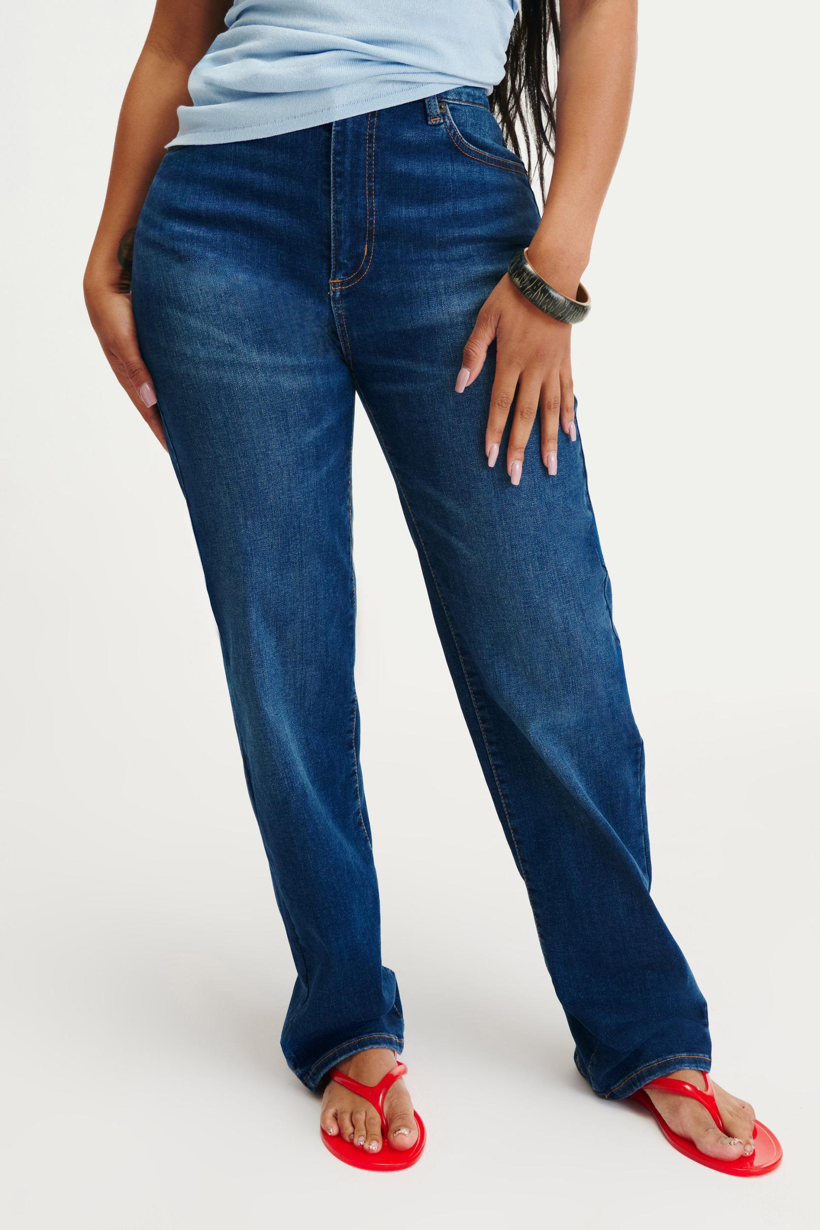 Curvy Stretch Straight Jean Product Image