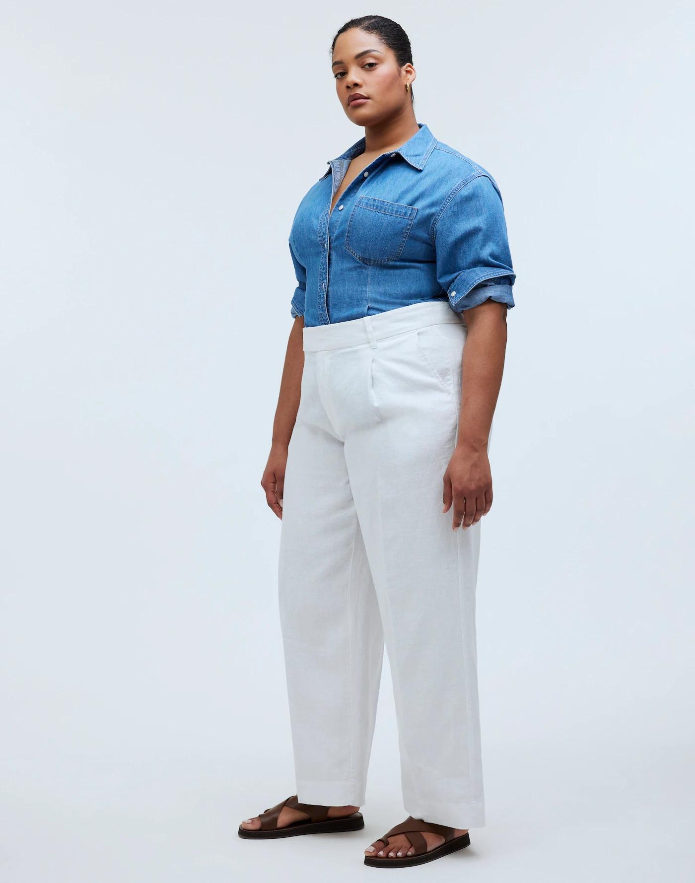 The Plus Harlow Wide-Leg Pant in 100% Linen Product Image