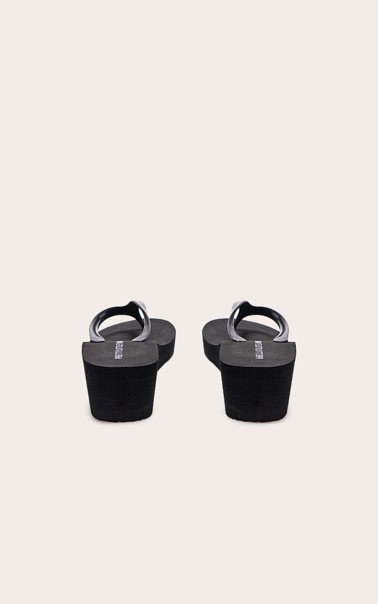 Black Round Toe Simple Platform Flip Flops Product Image