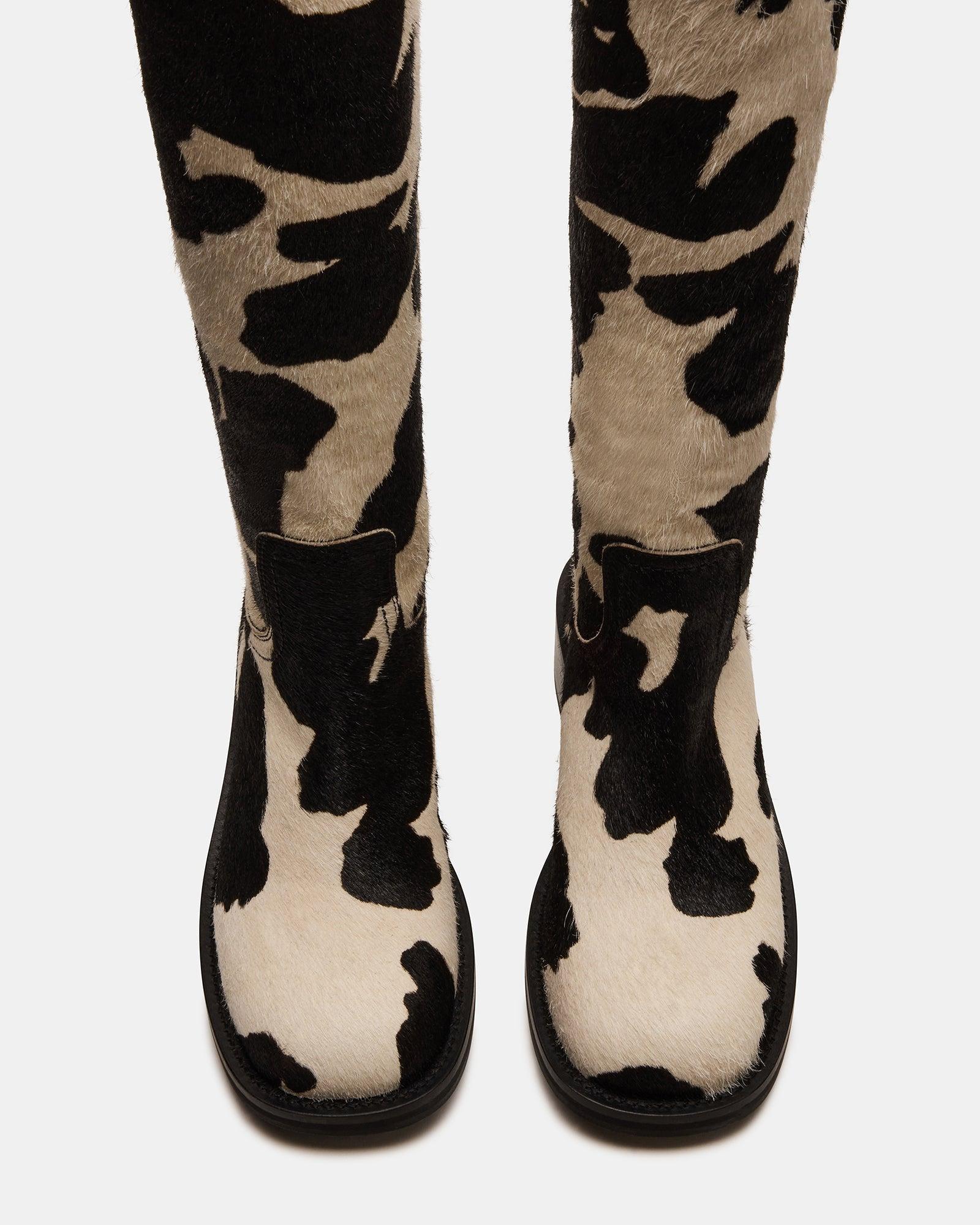 RIGGS BLACK COW PRINT Female Product Image