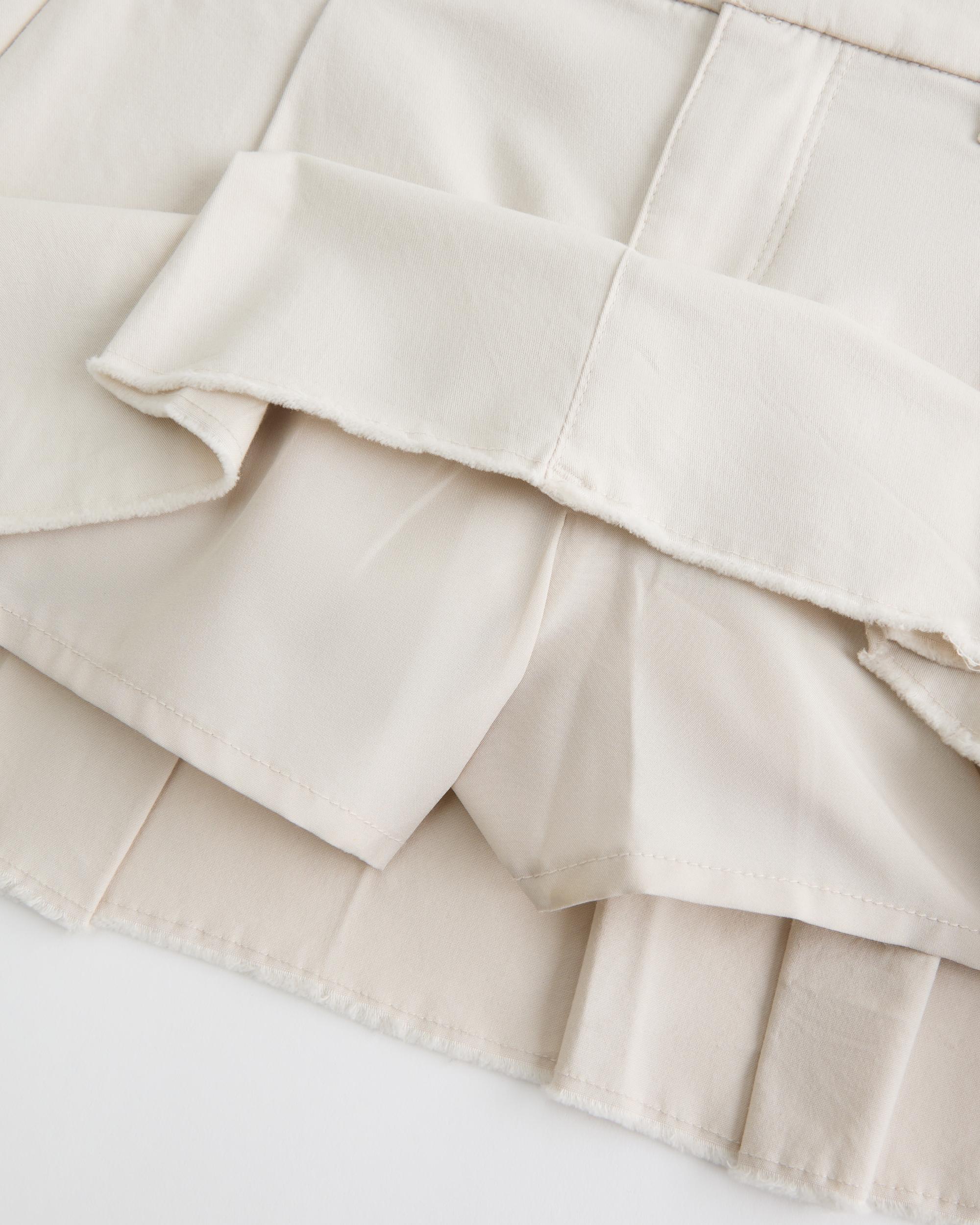 Low-Rise Pleated Poplin Mini Skort Product Image