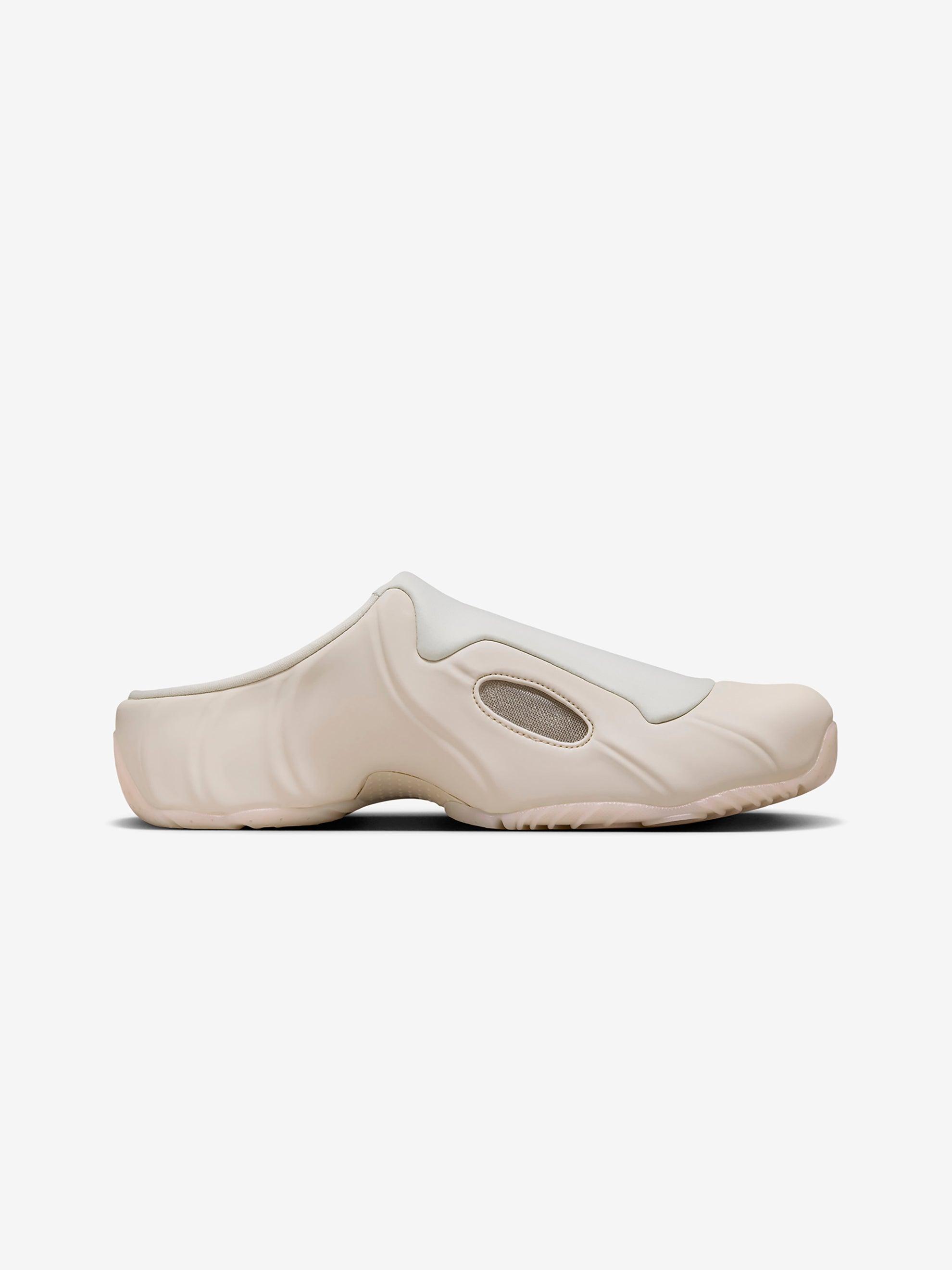 NIKE CLOGPOSITE (LT OREWOOD BRN/LT OREWOOD BRN) Product Image