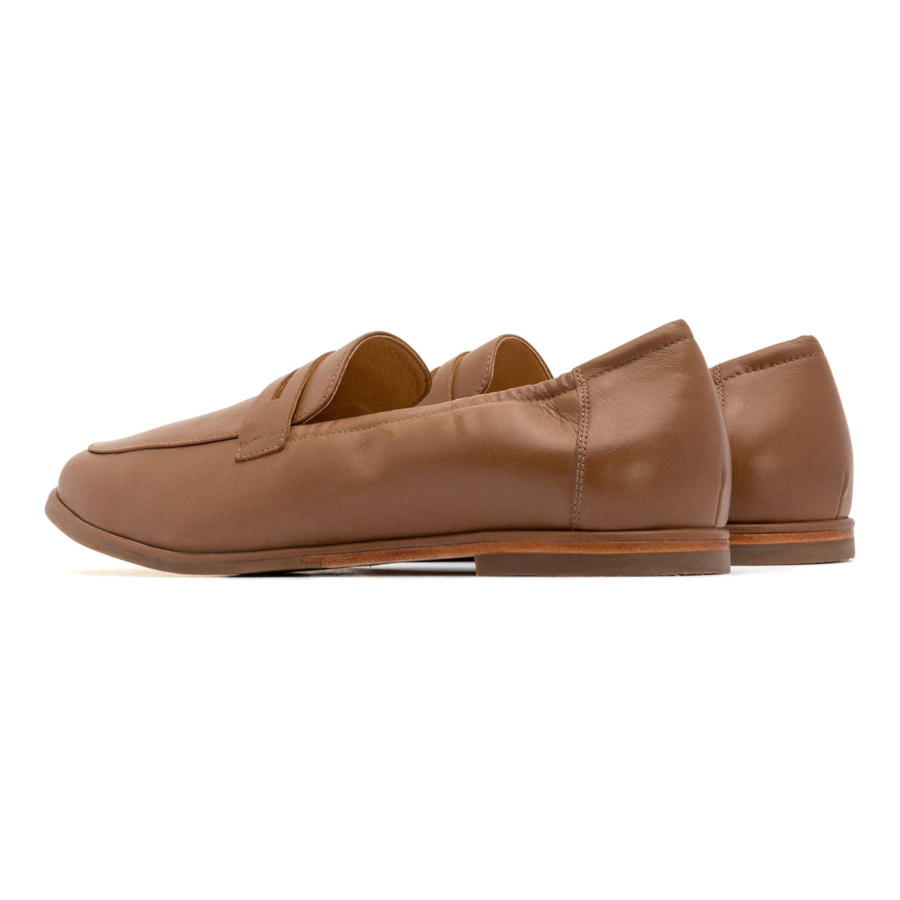 Strada Loafer Product Image