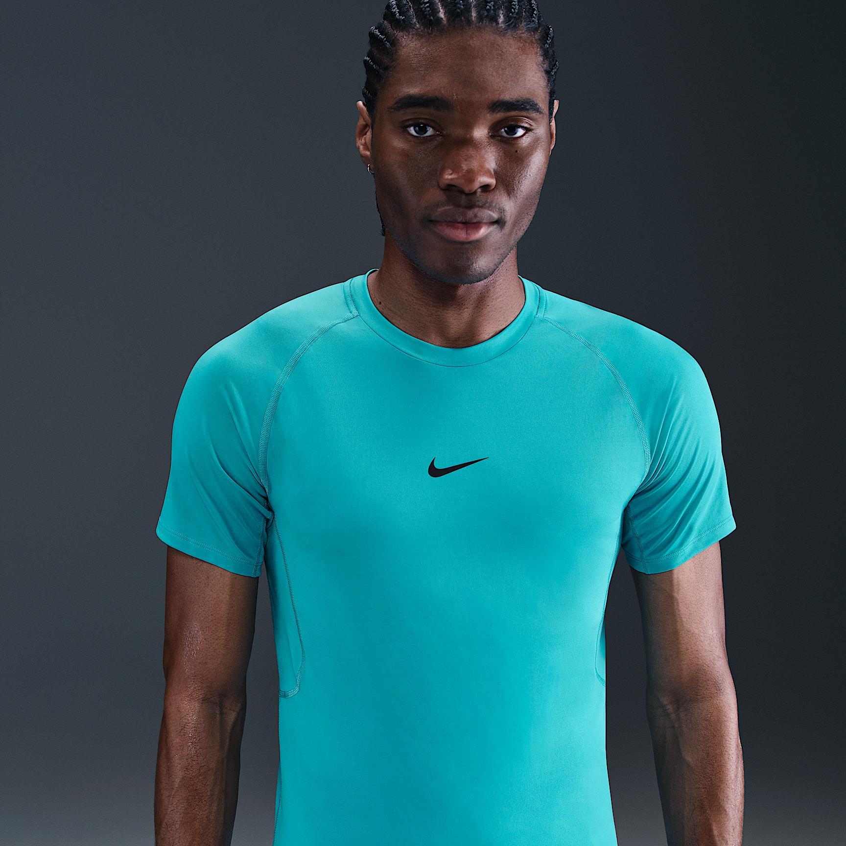 Nike Pro Men's Dri-FIT Slim Short-Sleeve Top Product Image