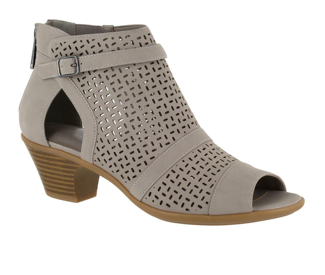 Women's Easy Street Carrigan Booties Product Image