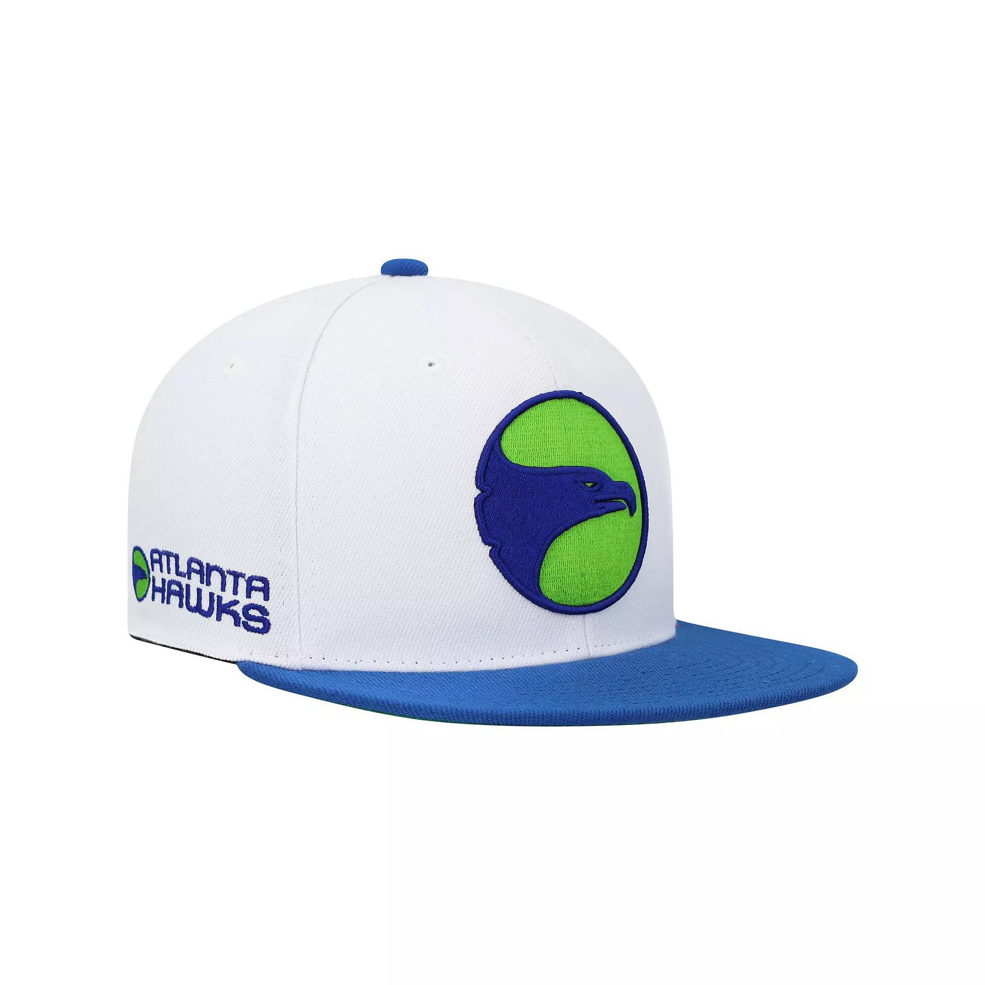 Men's Mitchell & Ness White/Royal Atlanta Hawks Hardwood Classics Snapback Hat Product Image