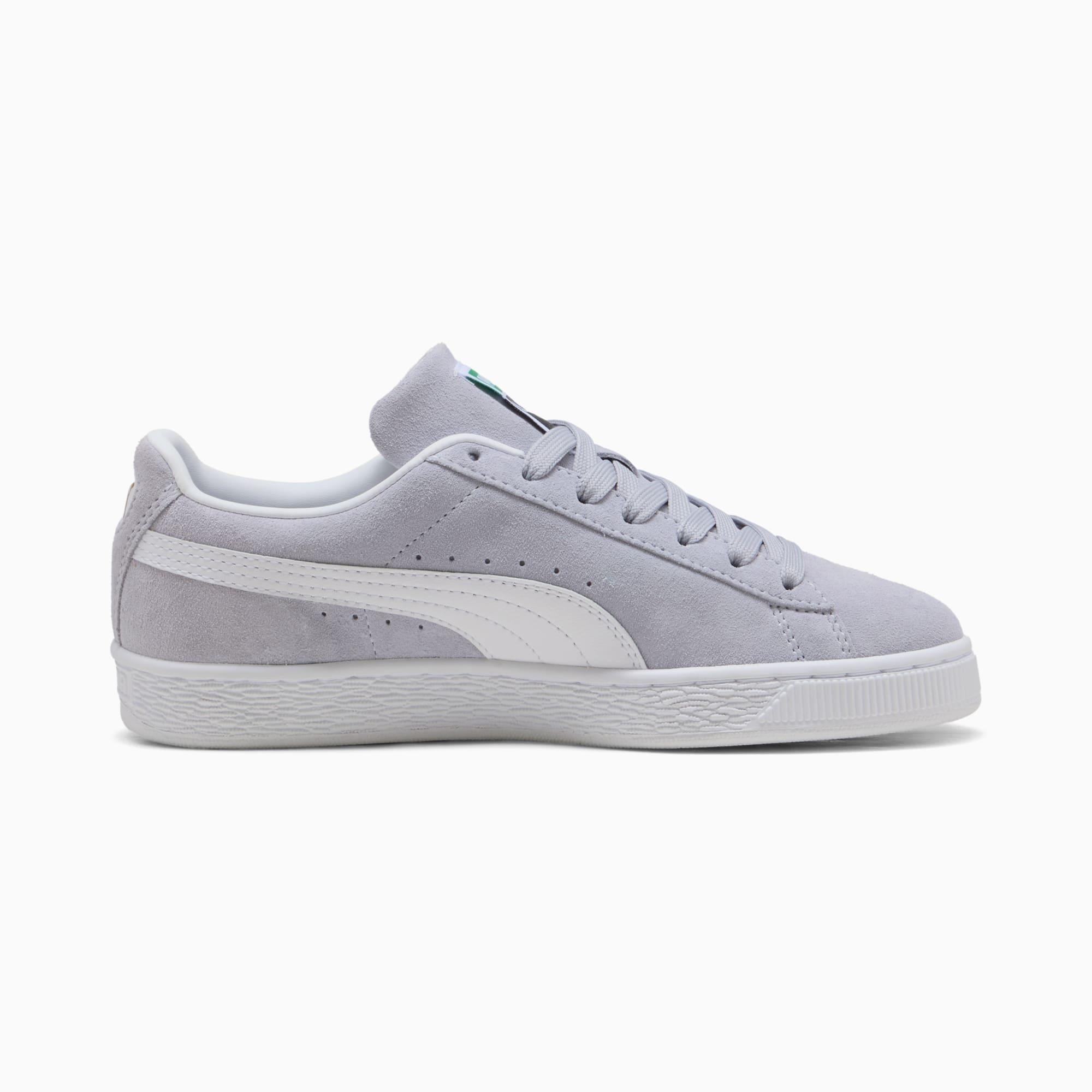 Suede Classic Women's Sneakers Product Image