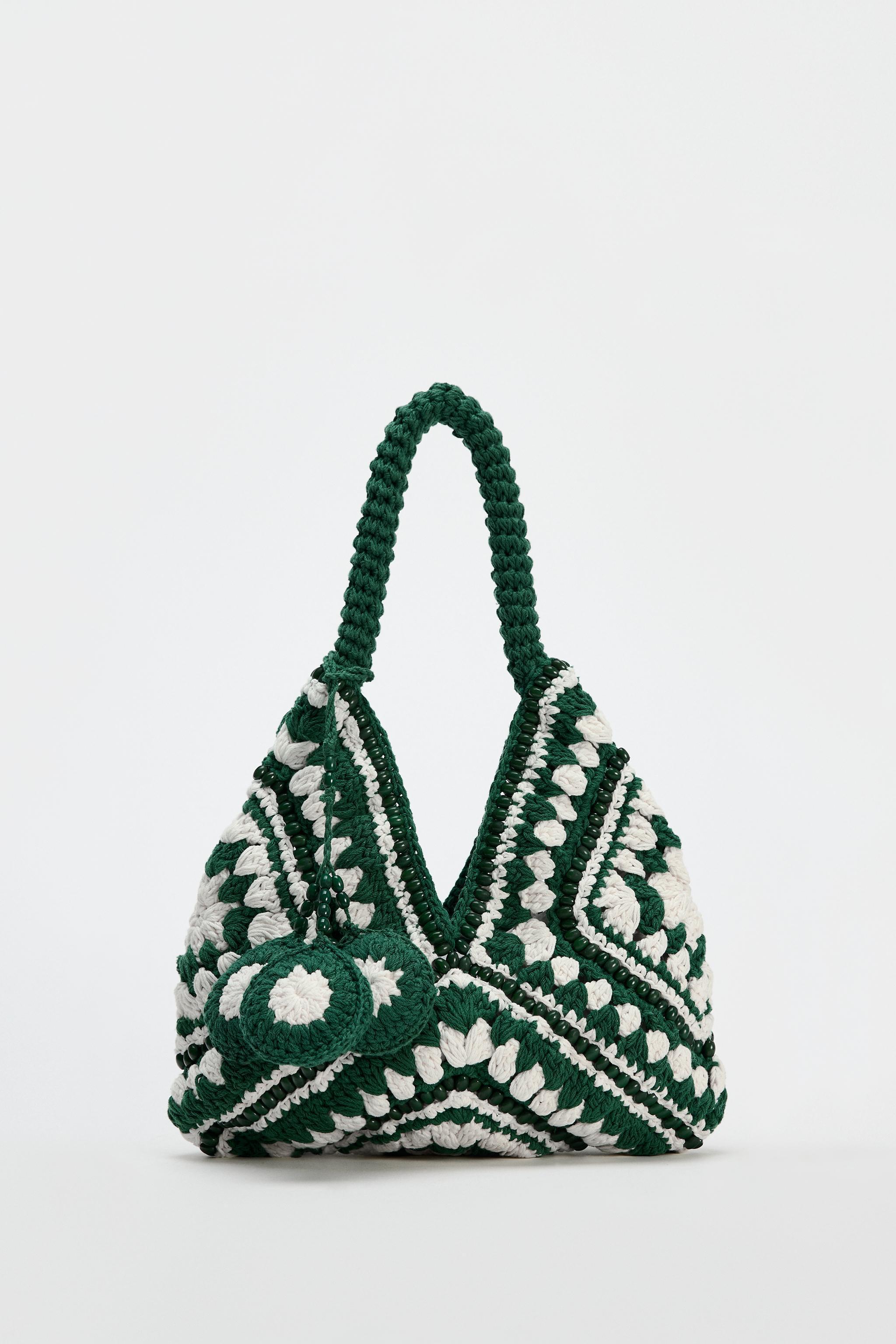 CROCHET BUCKET BAG Product Image