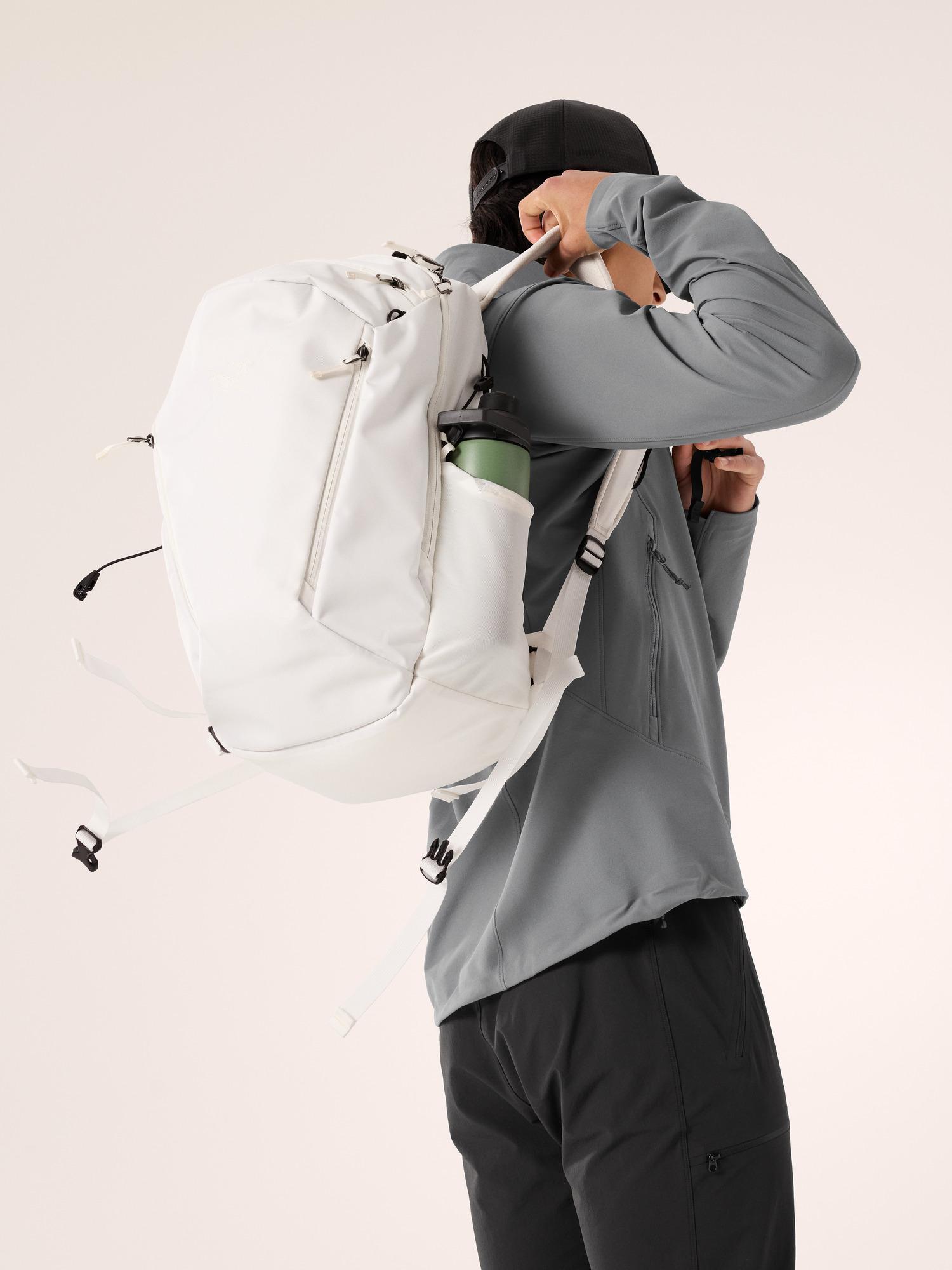 Mantis 26 Backpack Product Image