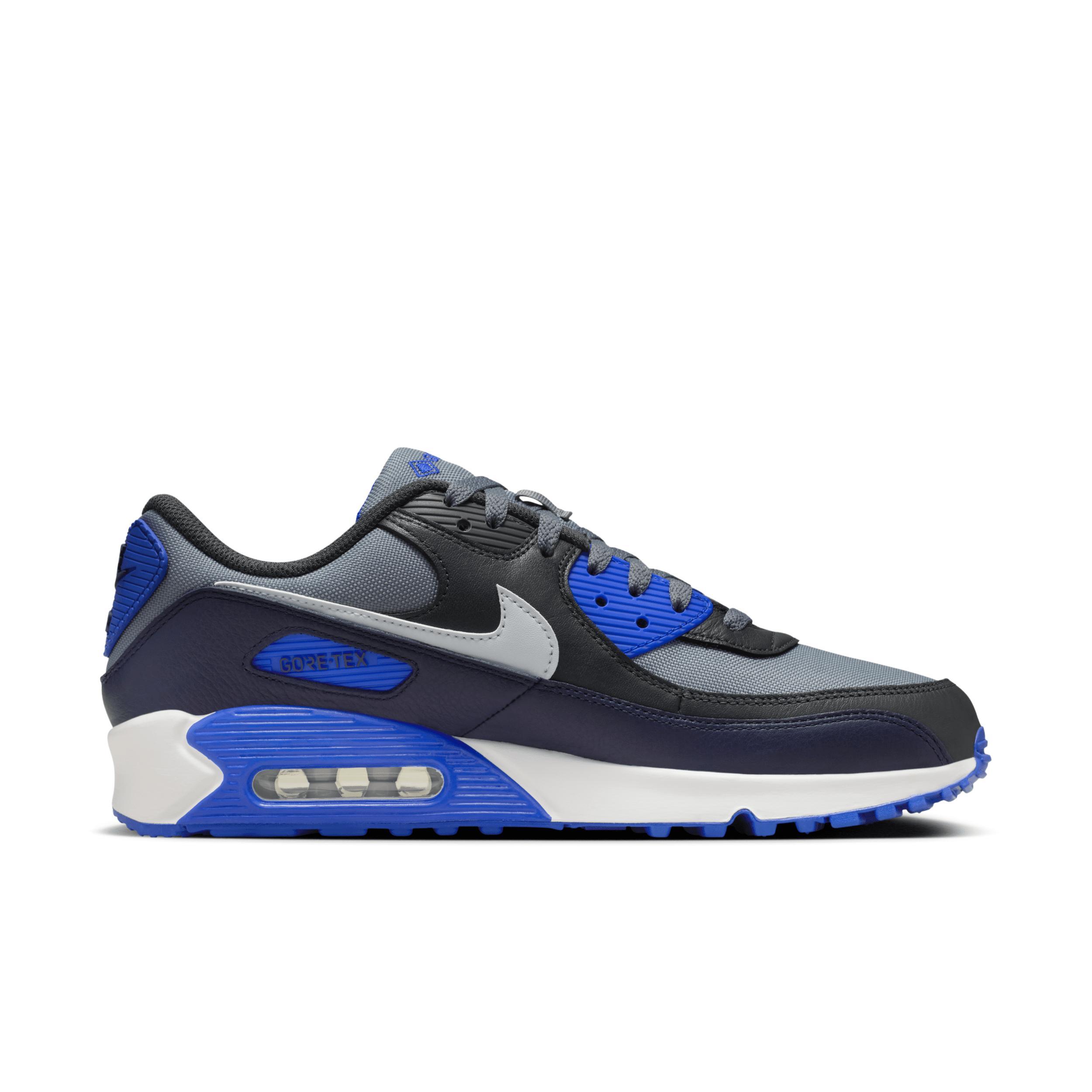 Nike Men's Air Max 90 GORE-TEX Winterized Shoes Product Image