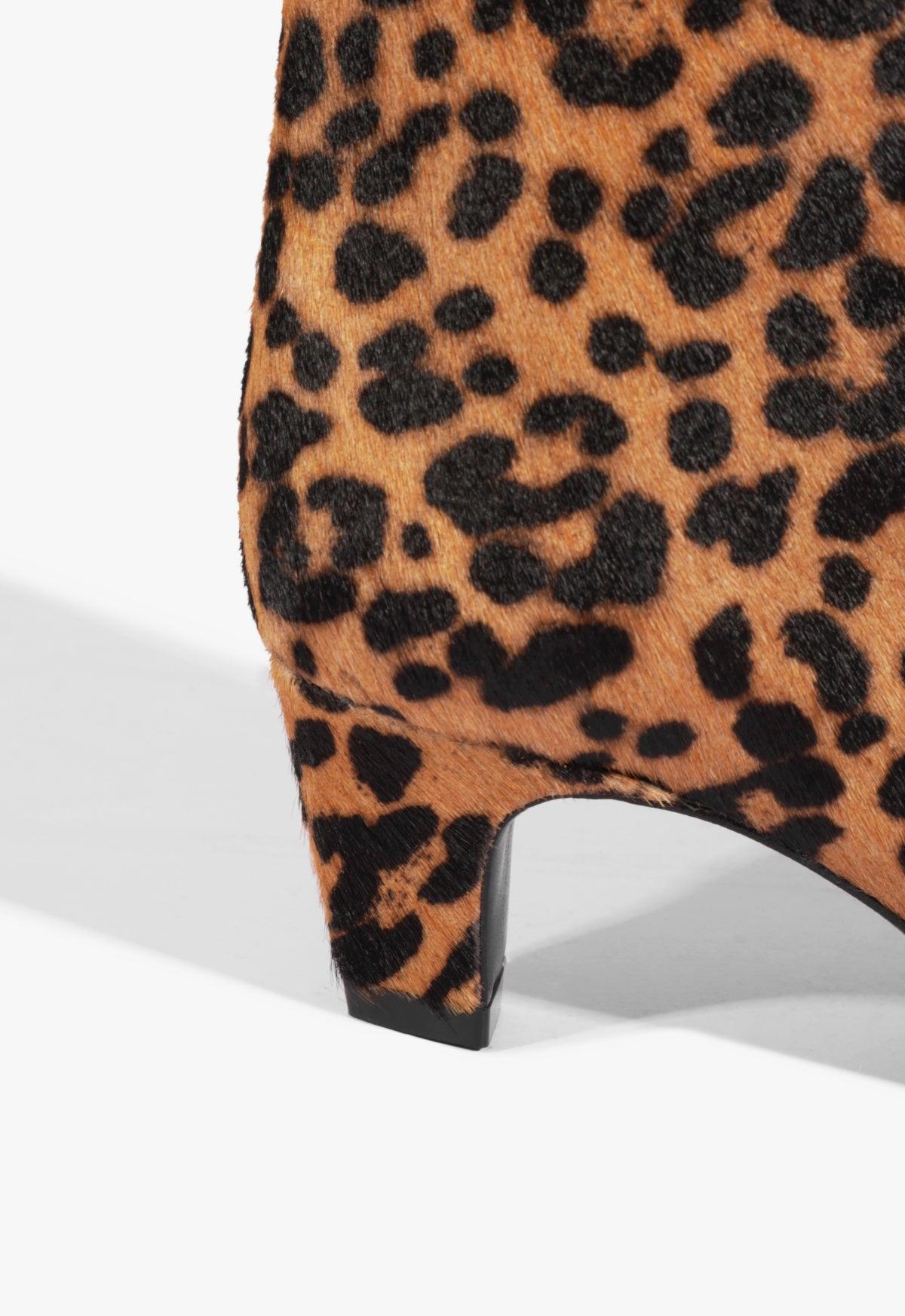 Dellia Up Boot Product Image