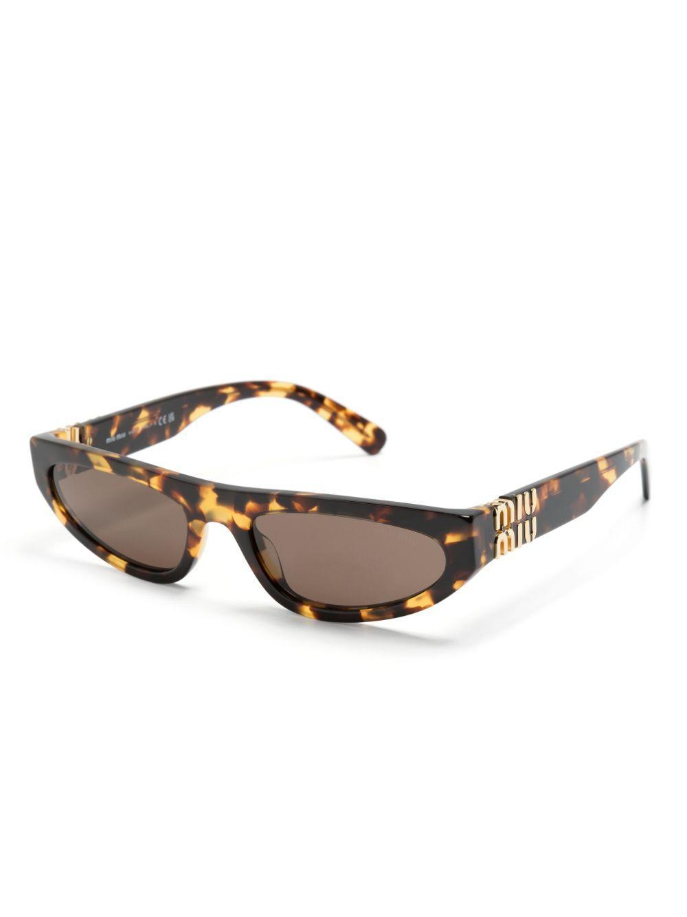 Miu Glimpse cat-eye sunglasses Product Image