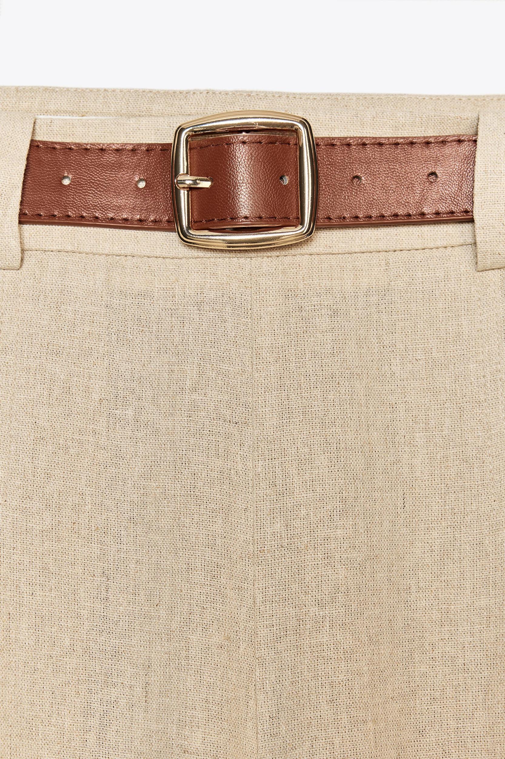 BELTED LINEN LONG SHORTS Product Image