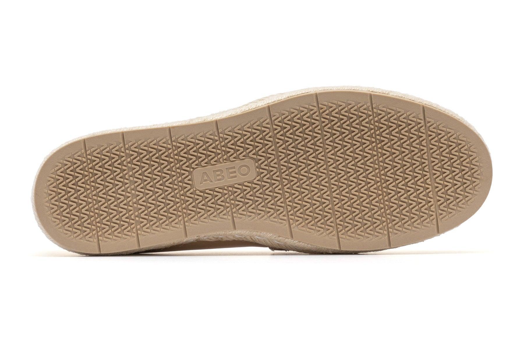 Isle Slip On Female Product Image