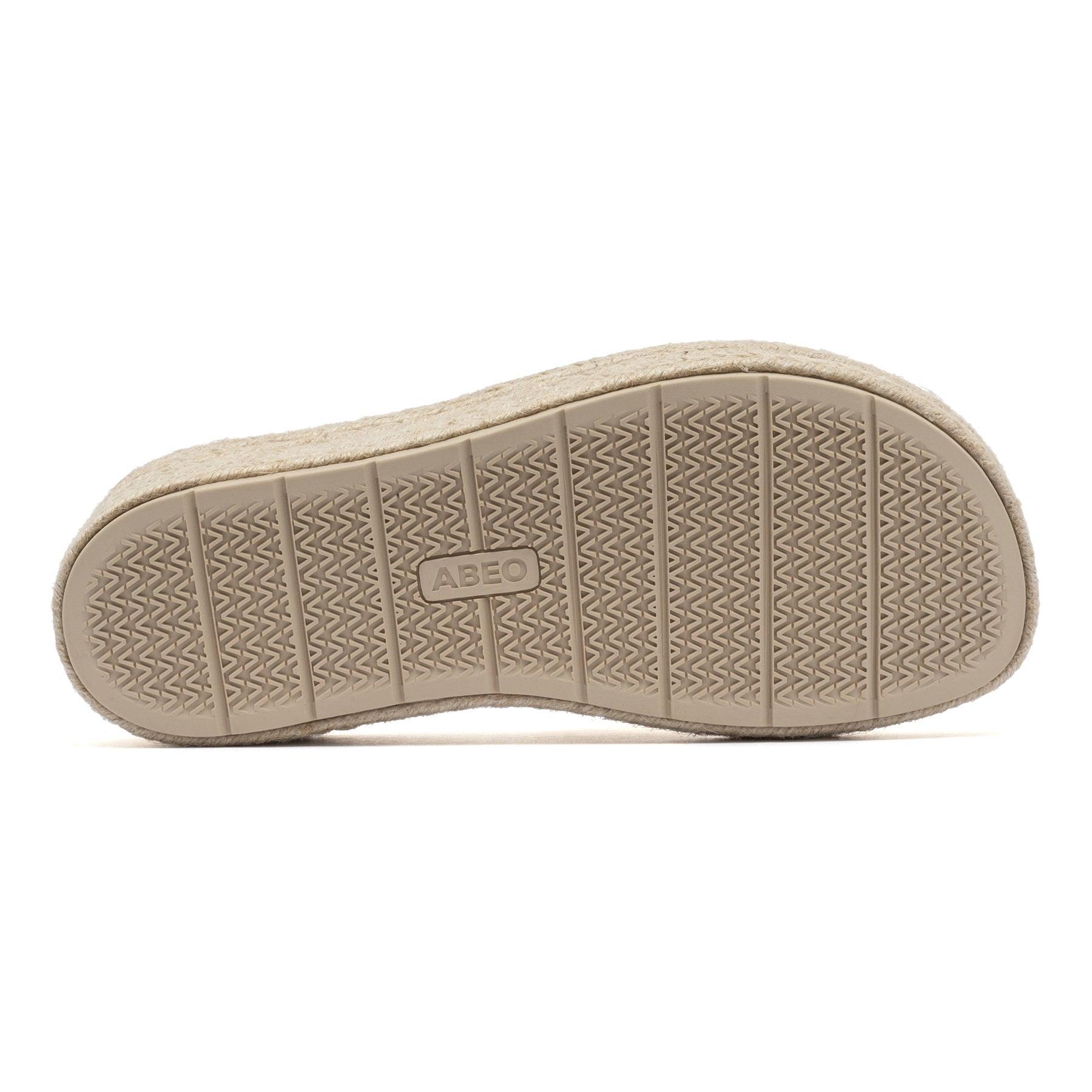 Solstice Slide Metatarsal Female Product Image