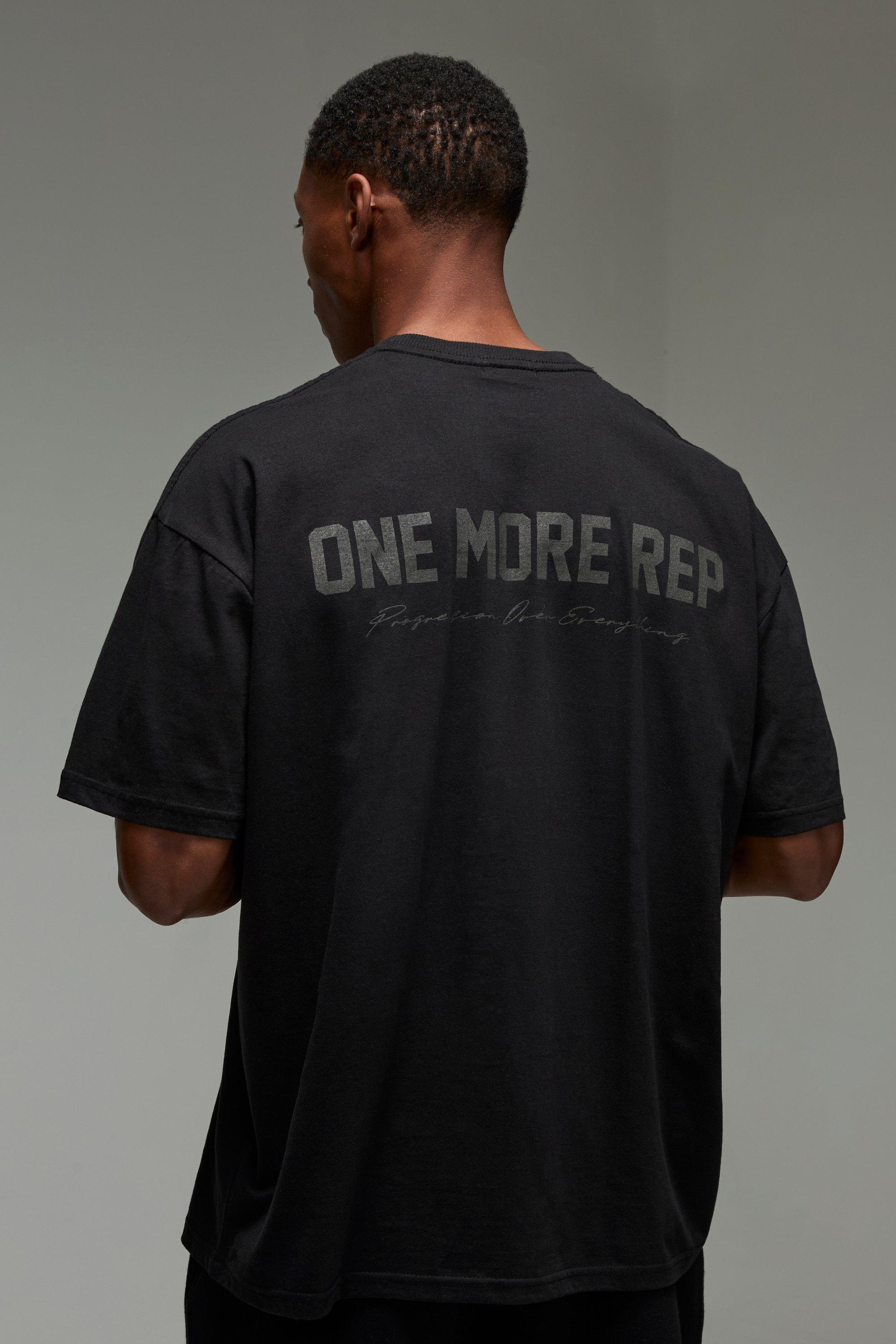 Man Active Oversized One More Rep T-shirt | boohooMAN USA Product Image