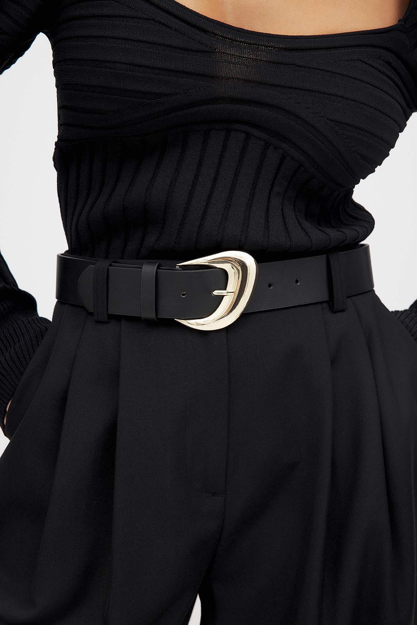 Big Asymmetric Buckle Belt Product Image