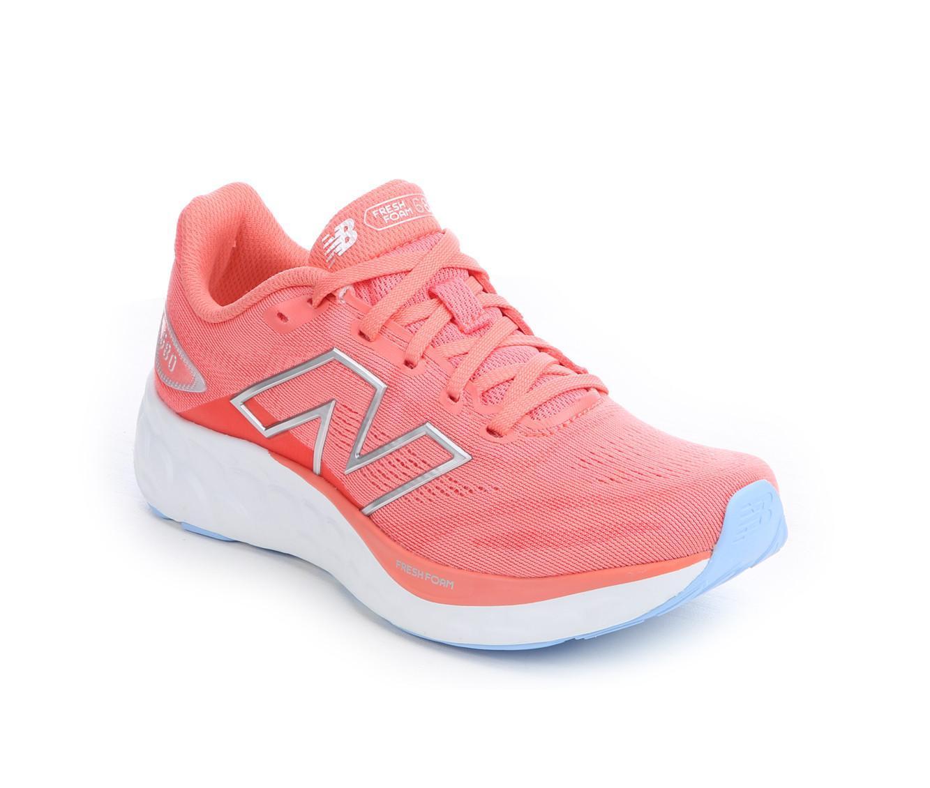 Women's New Balance W680V8 Running Shoes Product Image