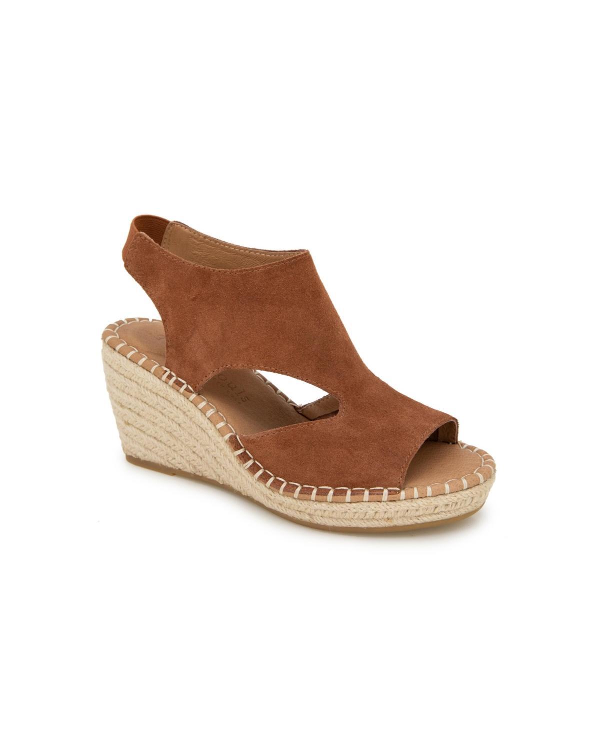 Gentle Souls by Kenneth Cole Womens Cody Slip On Slingback Espadrille Wedge Sandals Product Image