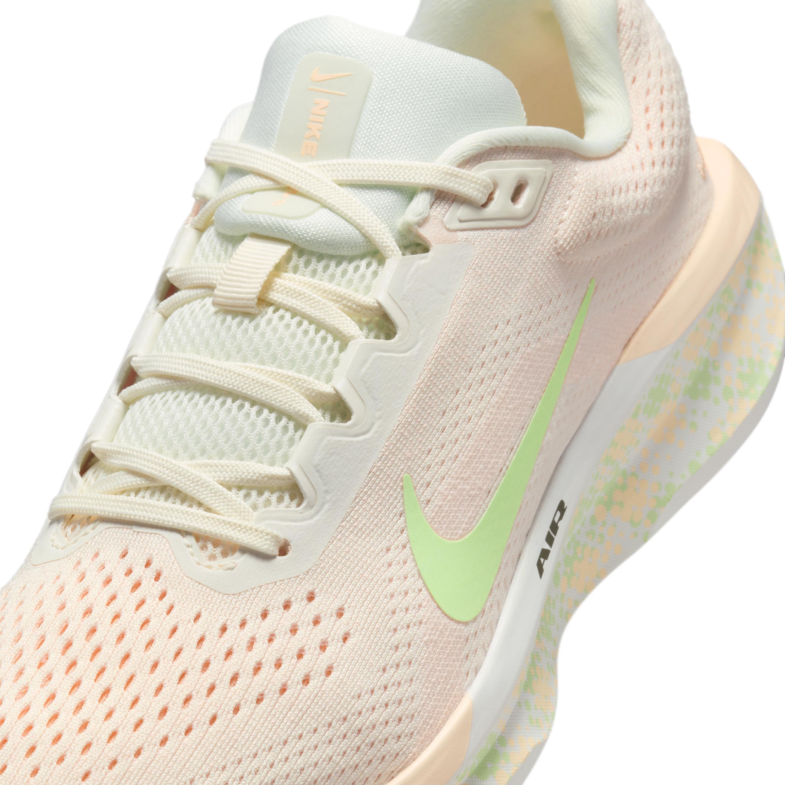 Nike Air Winflo 11 Women's Road Running Shoes Product Image