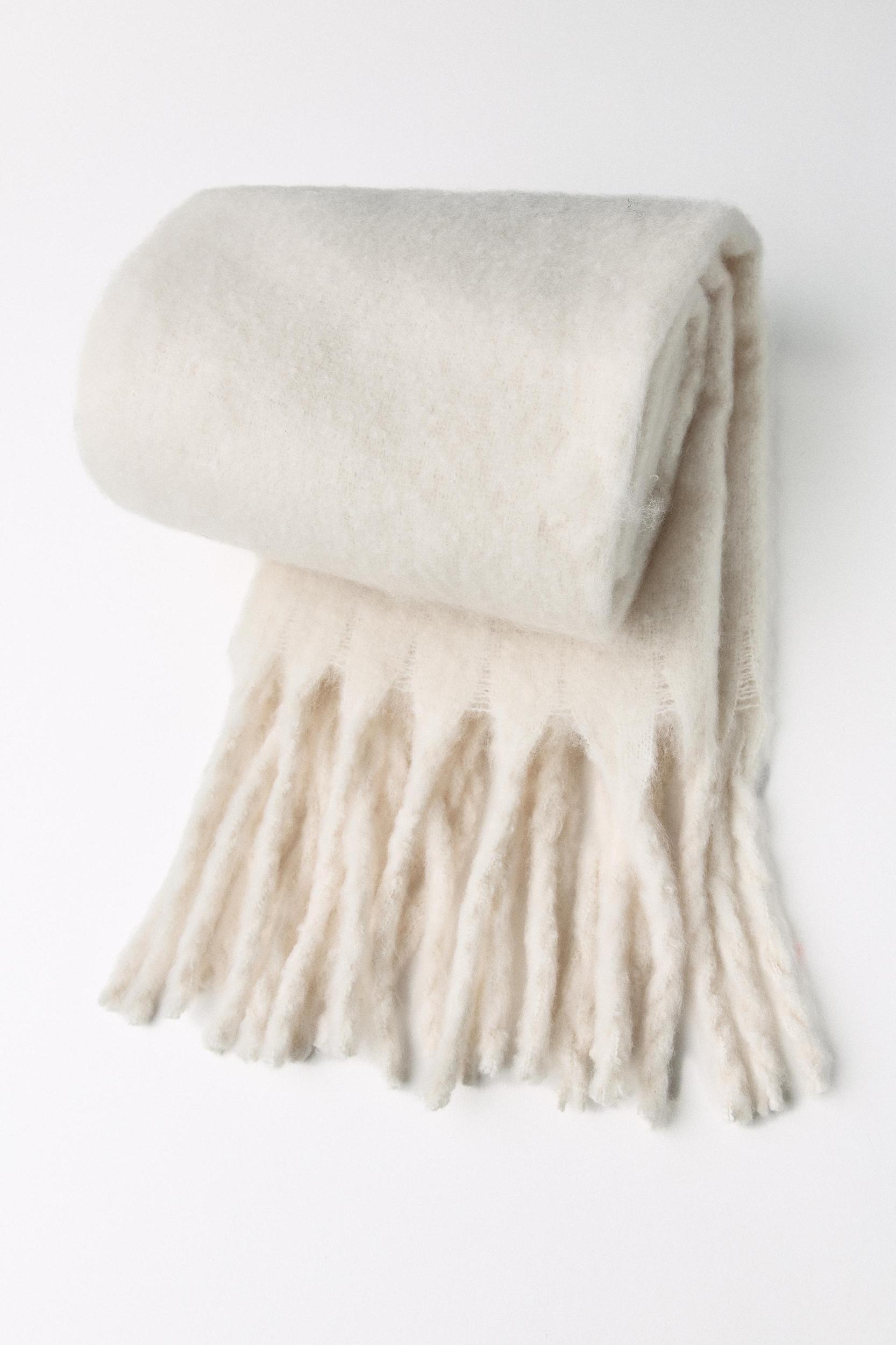 FRINGED WIDE SCARF Product Image