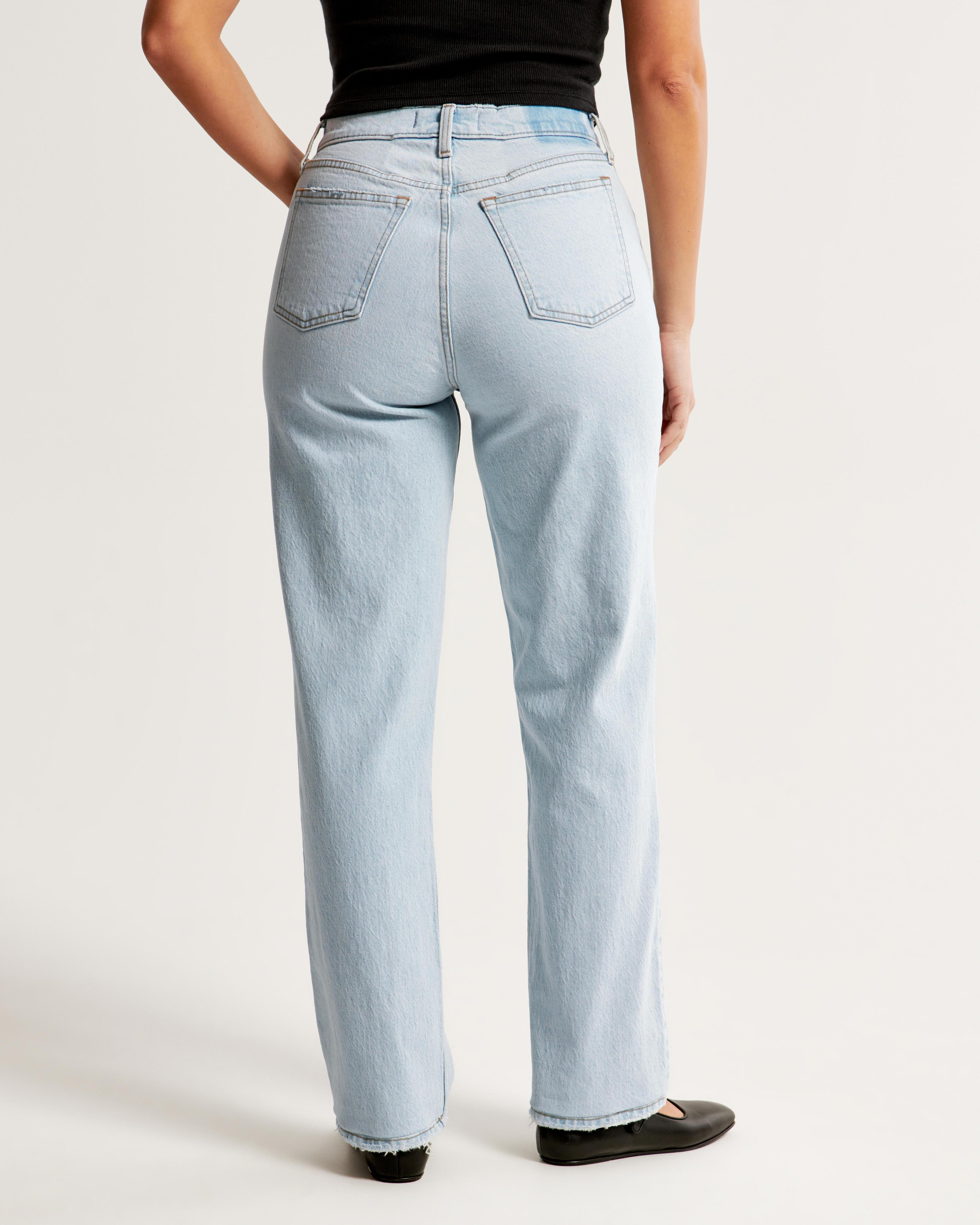 Curve Love Mid Rise 90s Straight Jean Product Image