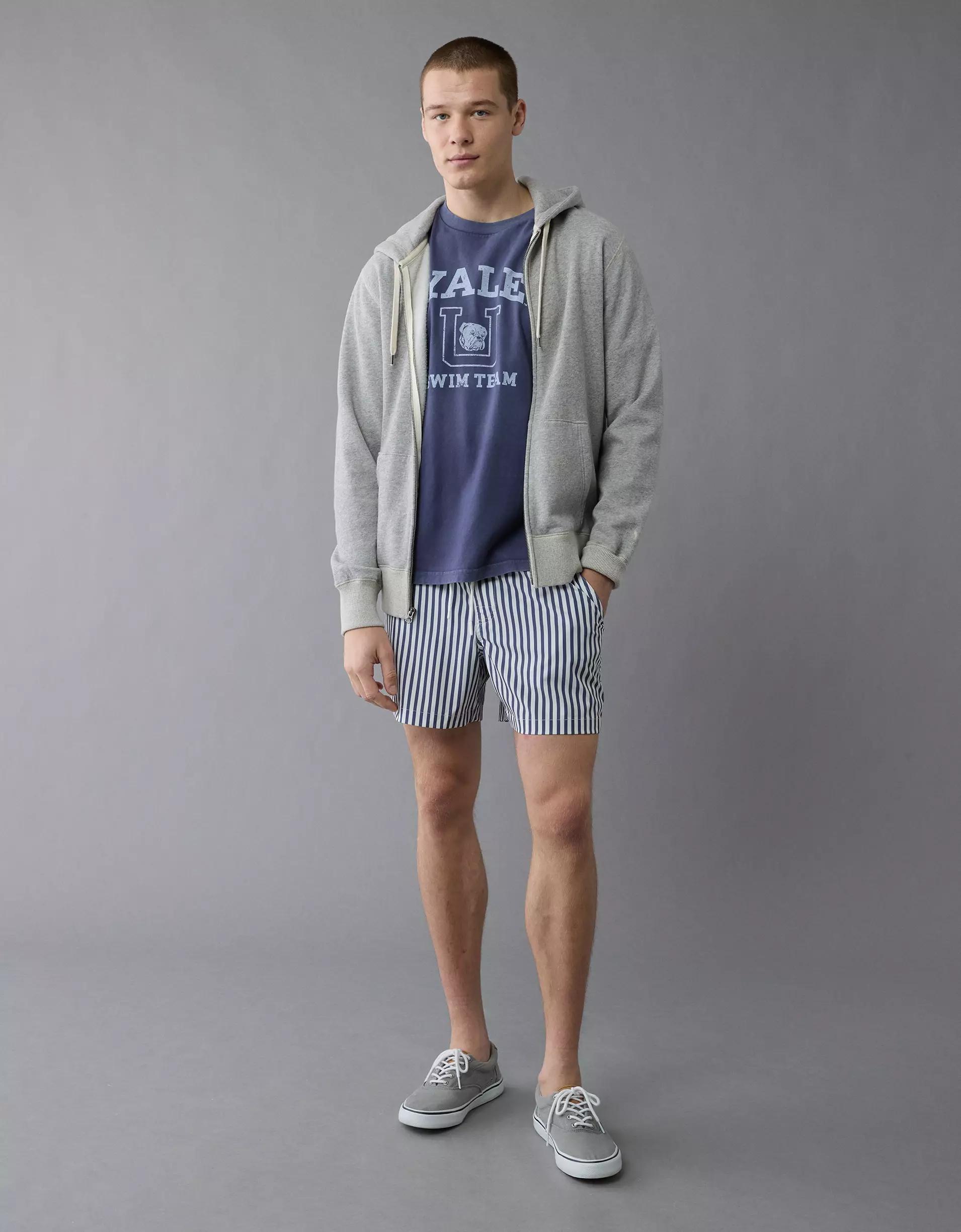 AE Boxy Yale Graphic T-Shirt Product Image