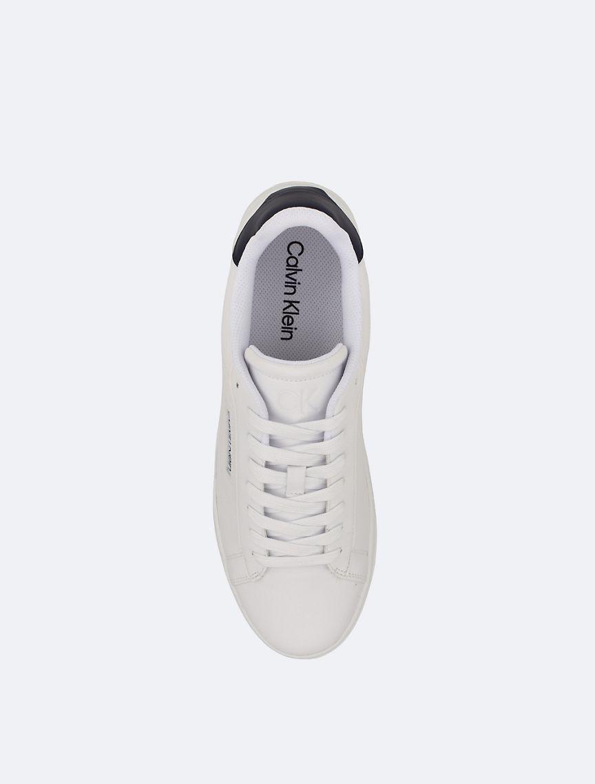 Men's Horaldo Low Top Sneaker Product Image