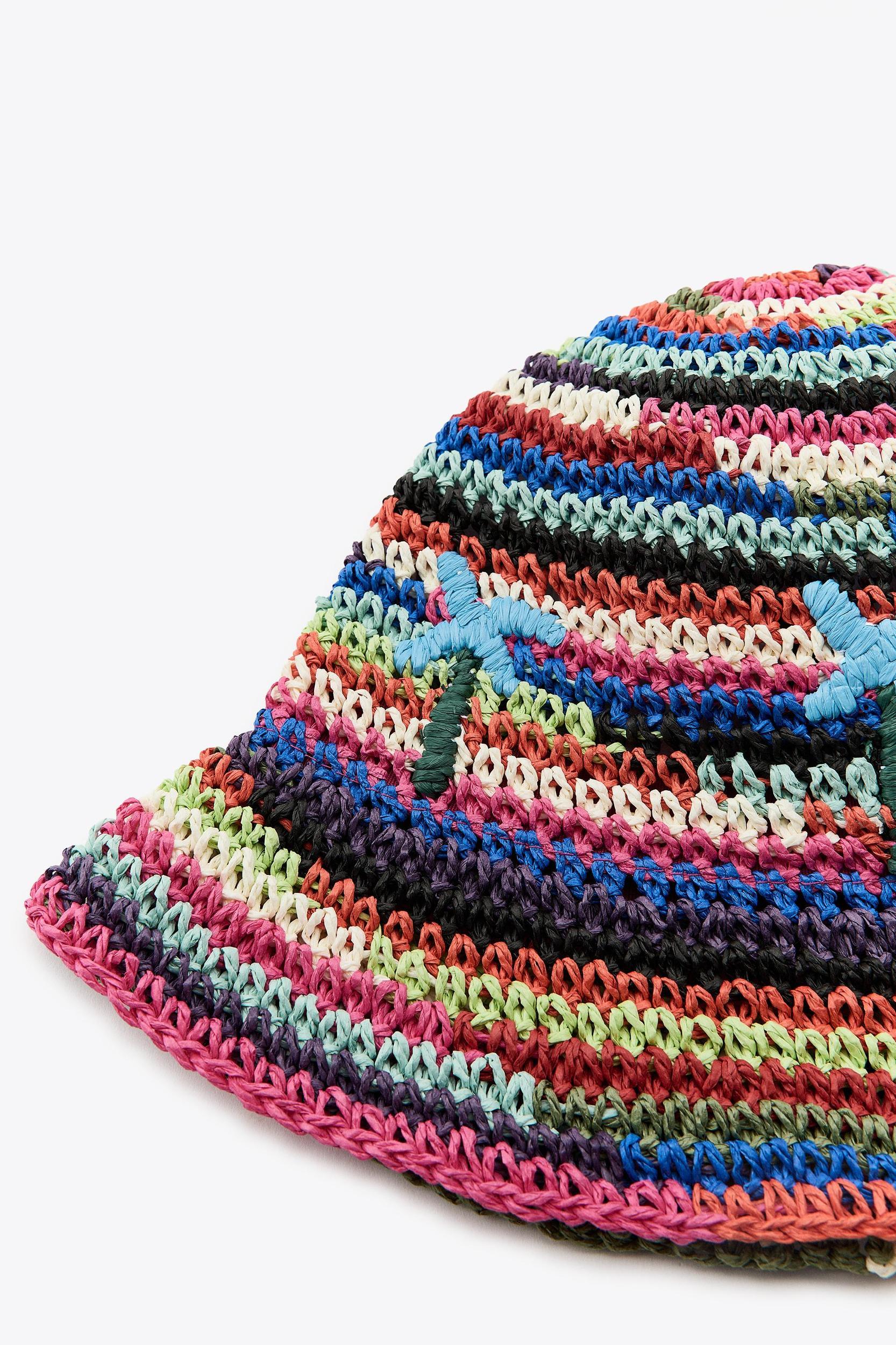 MULTICOLORED BRAIDED BUCKET HAT Product Image