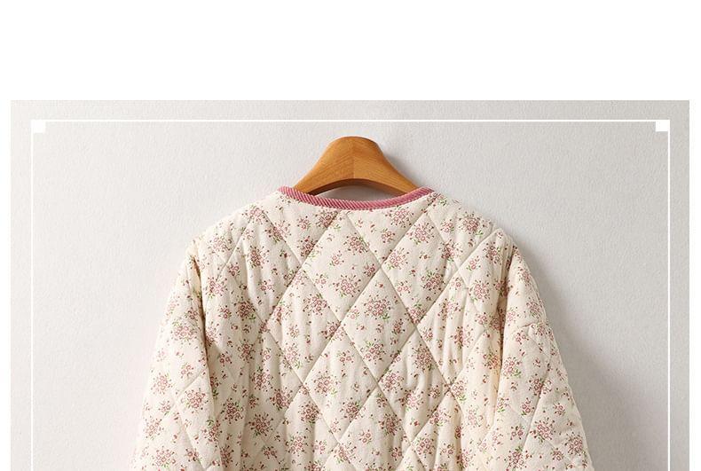 V-Neck Floral Quilted Button Jacket Product Image