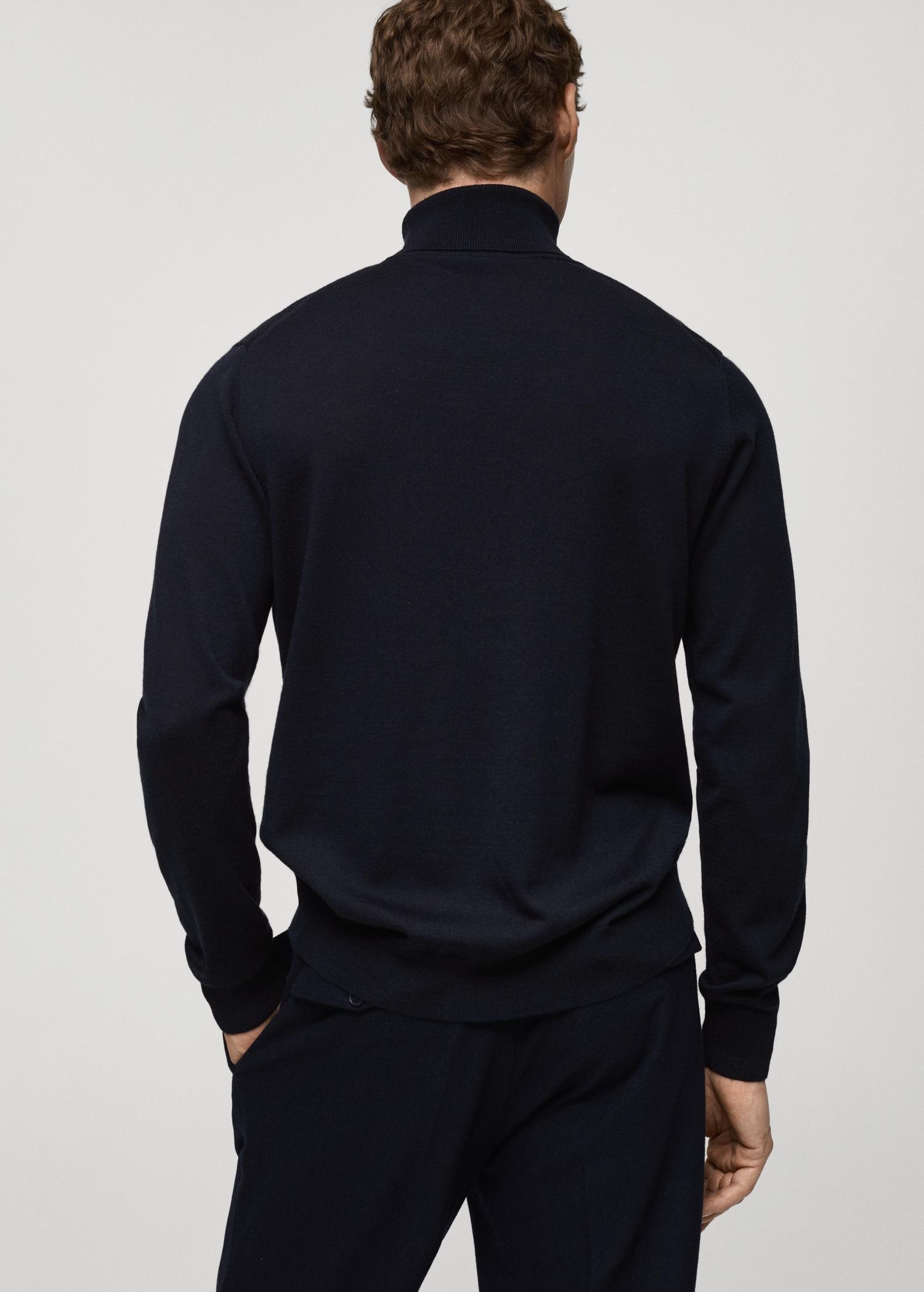 100% merino wool turtleneck sweater - Men | MANGO USA Product Image