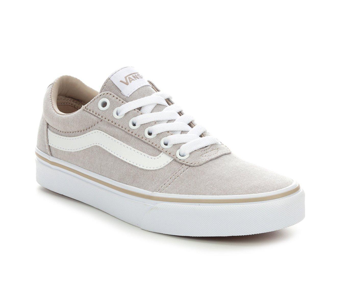Women's Vans Ward Skate Shoes Product Image