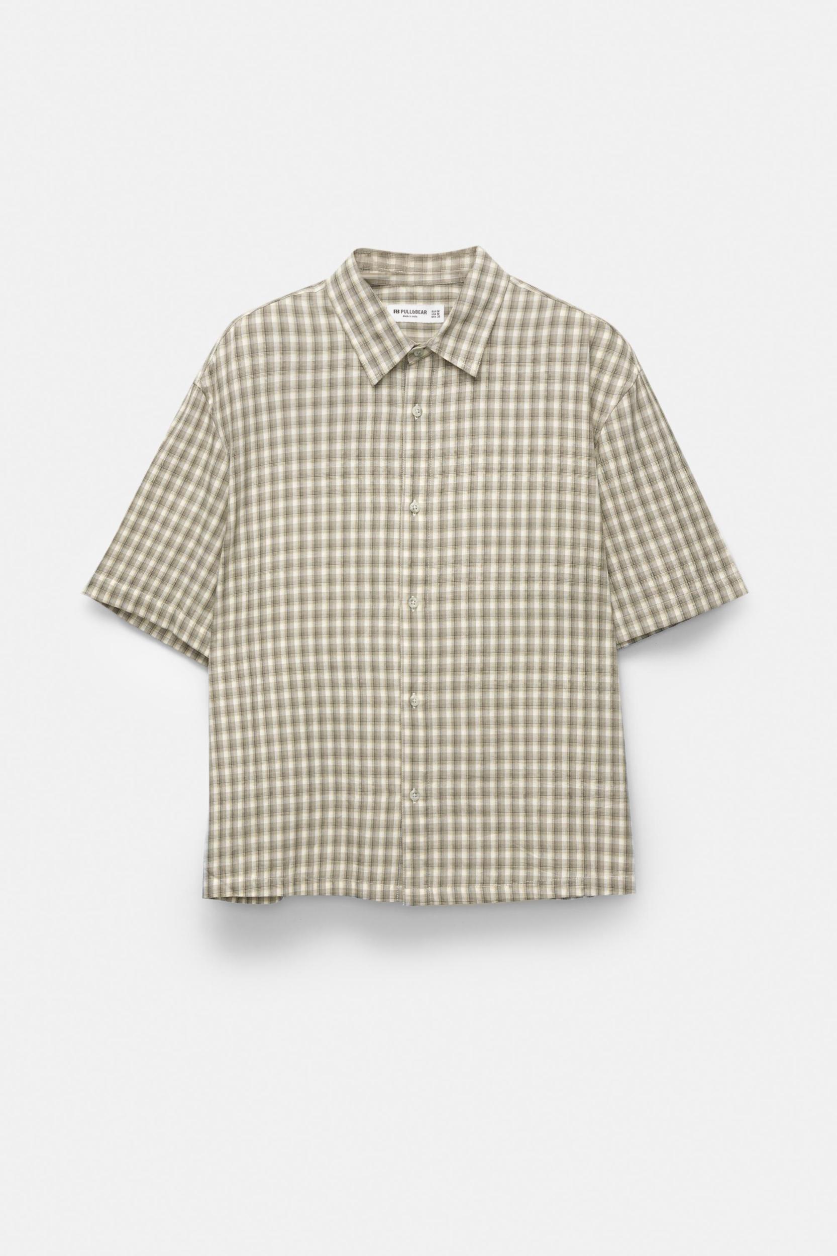 Short sleeve check shirt Product Image