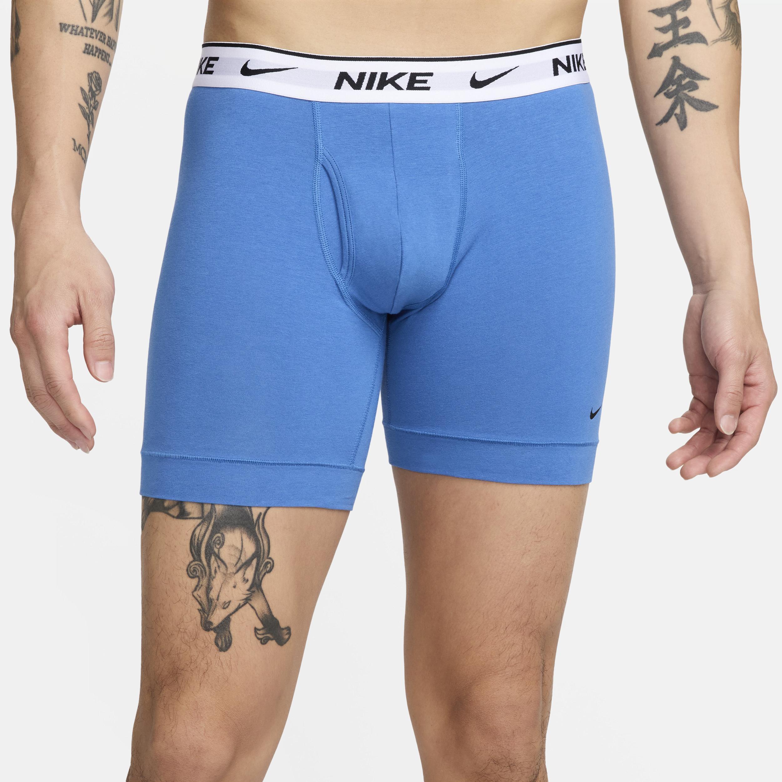 Nike Men's Dri-FIT Essential Cotton Stretch Boxer Briefs (3-Pack) Product Image