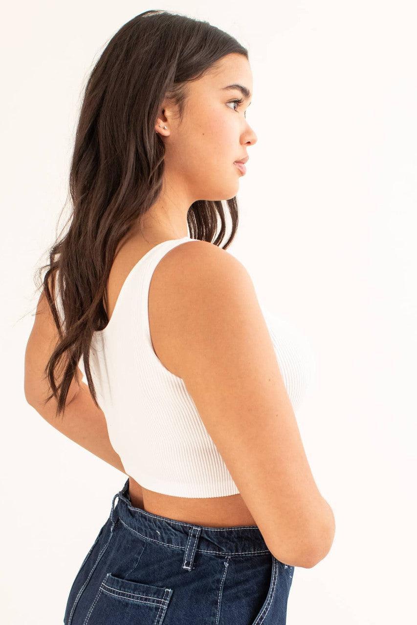 White Seamless Ribbed Sports Bra Product Image