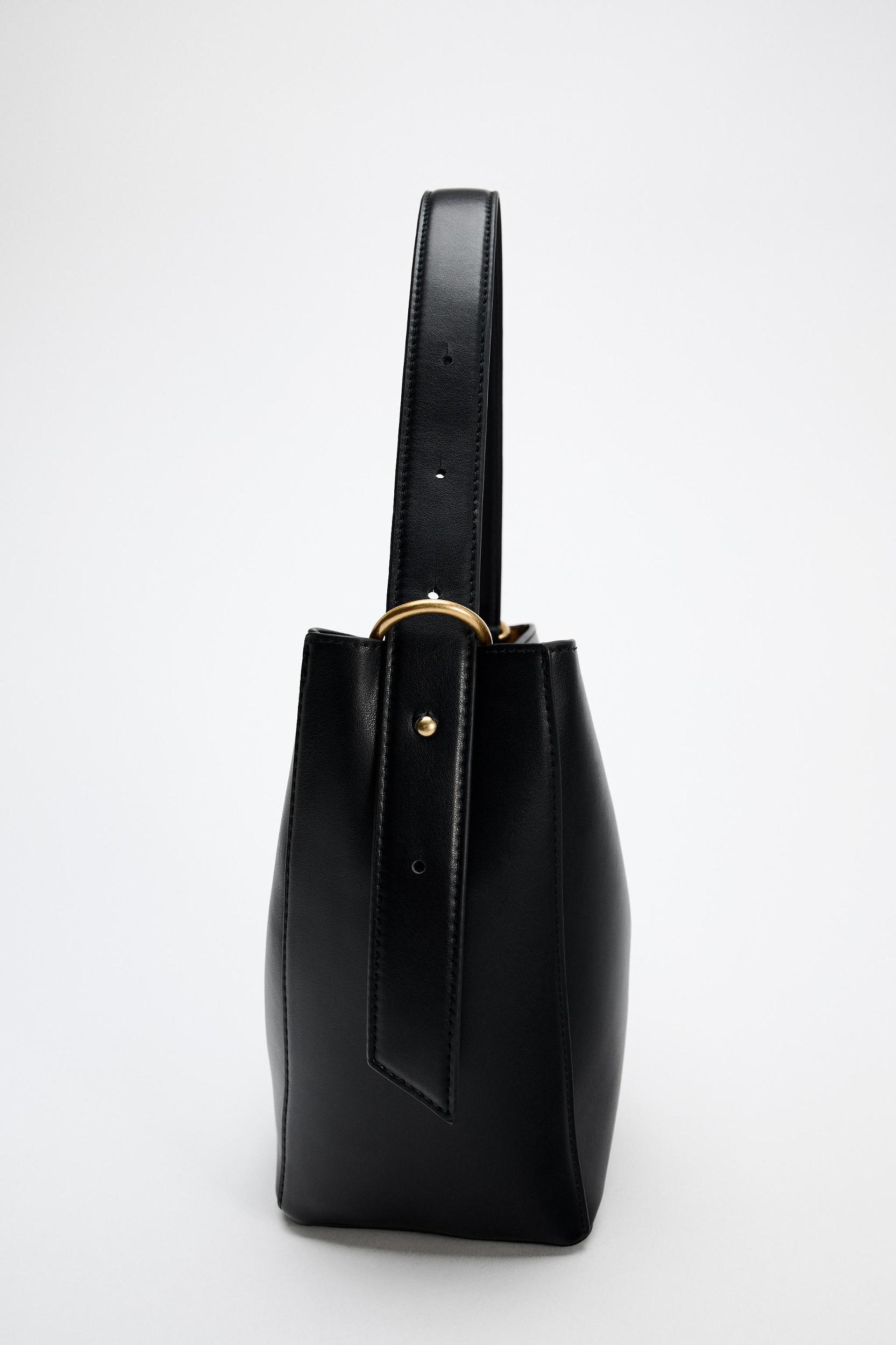 BUCKET BAG Product Image