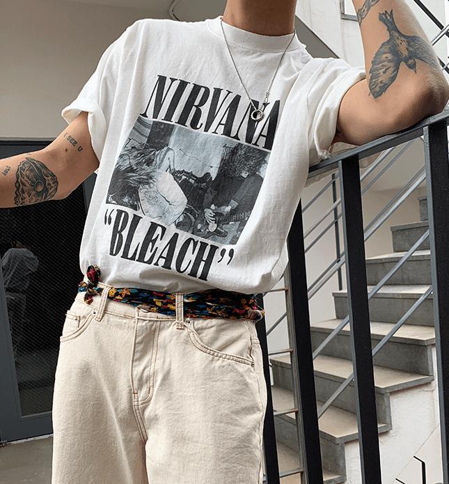 RT No. 4364 GRAPHIC PRINTED T-SHIRT Product Image