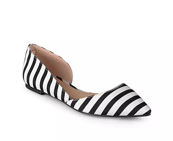 Journee Collection Womens Cortni Flat Product Image