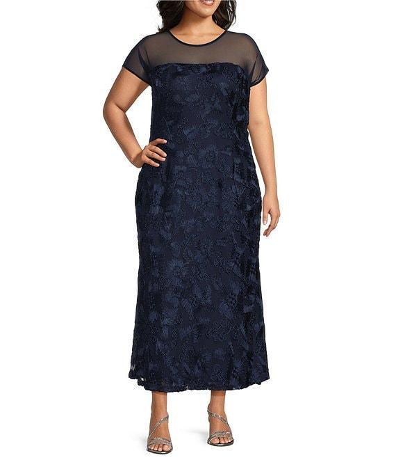 Marina Plus Size Short Sleeve Soutache Lace Dress Product Image
