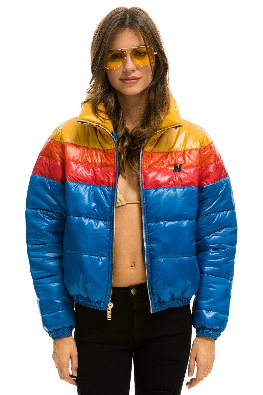 COLOR BLOCK LUXE APRES PUFFER JACKET -  GLOSSY SNORKEL BLUE Female Product Image