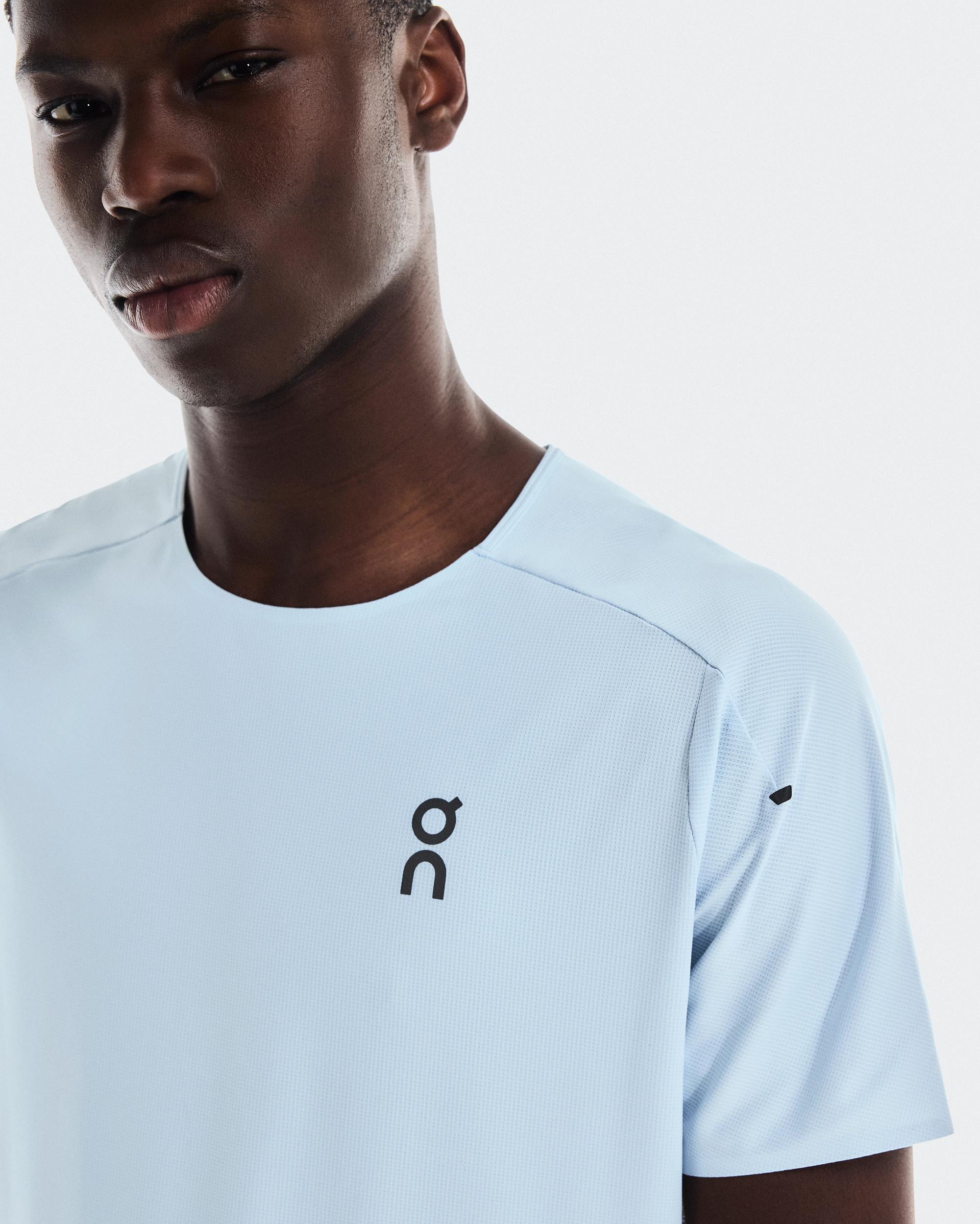 Performance-T: High-tech Fabric, Breathable Men's T-shirt Product Image