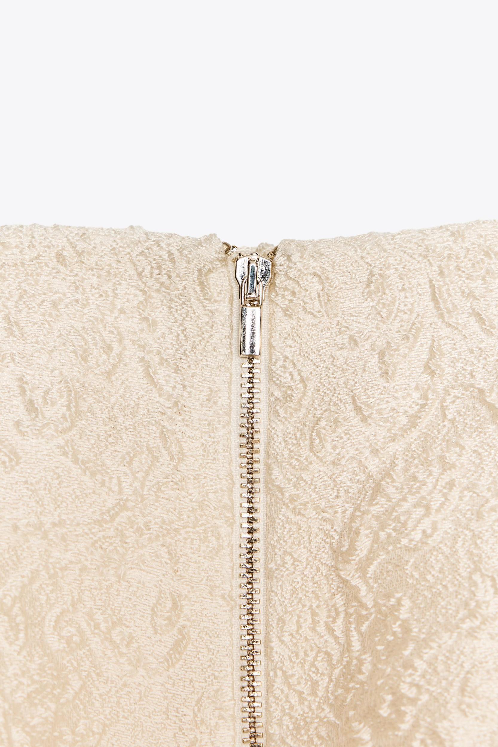 TEXTURED MIDI SKIRT Product Image