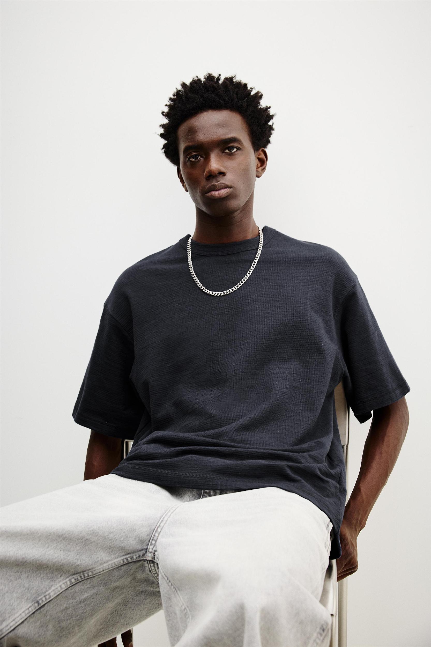 Short sleeve textured T-shirt Product Image