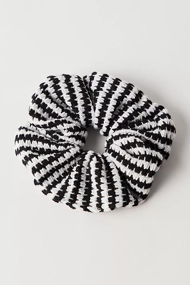 Newcastle Stripe Scrunchie Product Image