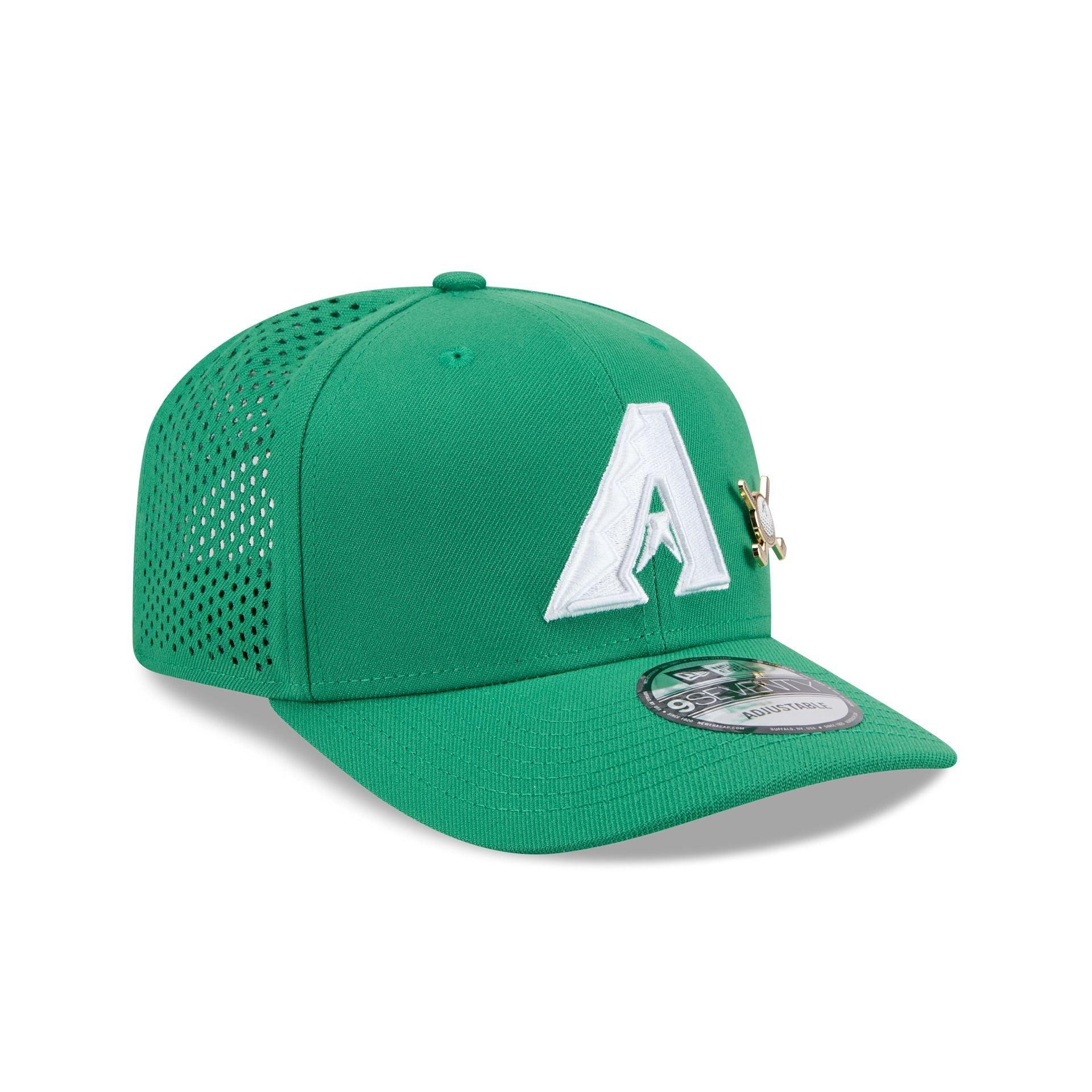 Atlanta Braves St. Patrick's Day 2025 9SEVENTY Stretch-Snap Hat Male Product Image