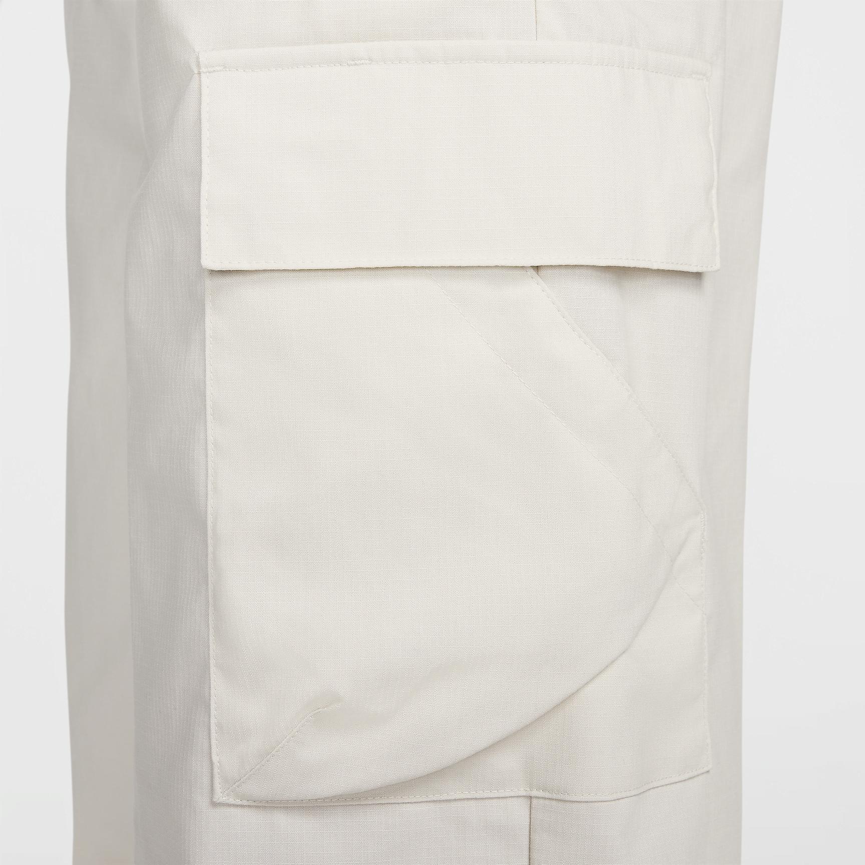 Women's Nike Sportswear Everything Wovens Mid-Rise Cargo Pants Product Image