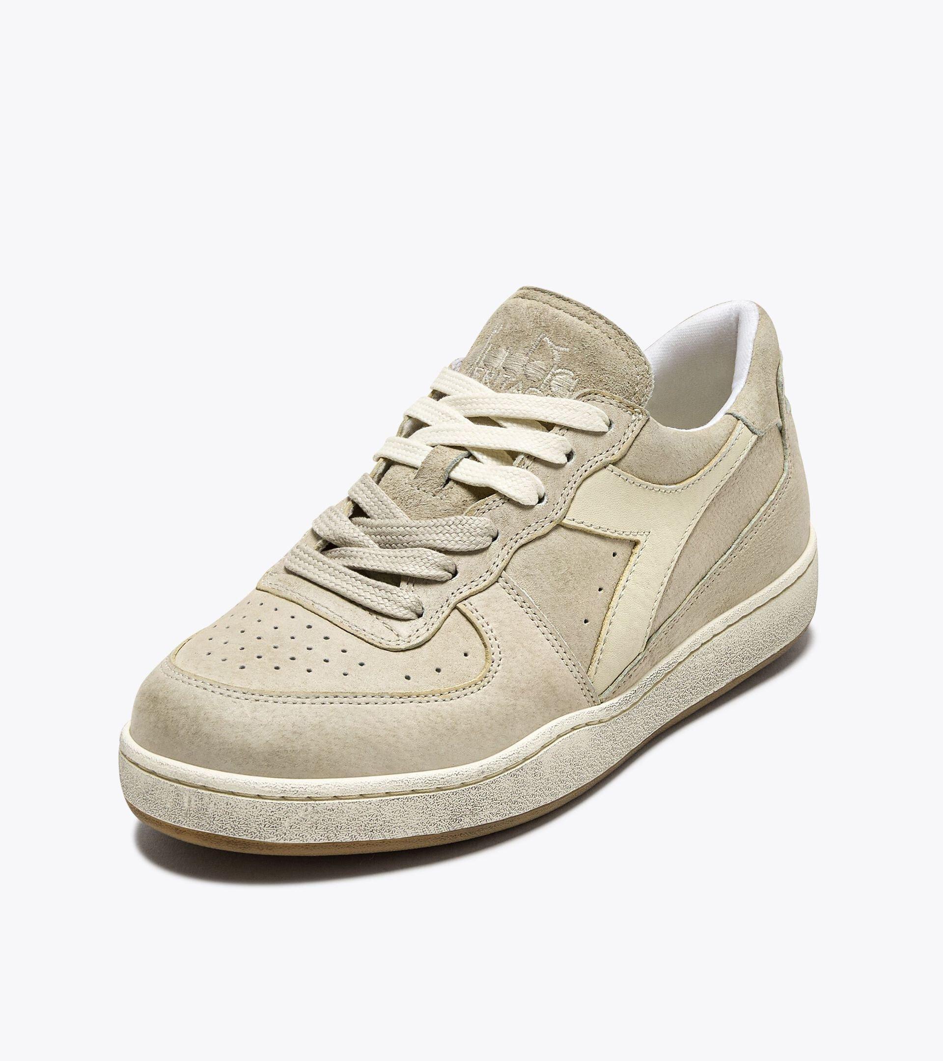 MI BASKET SUEDE LOW USED Product Image