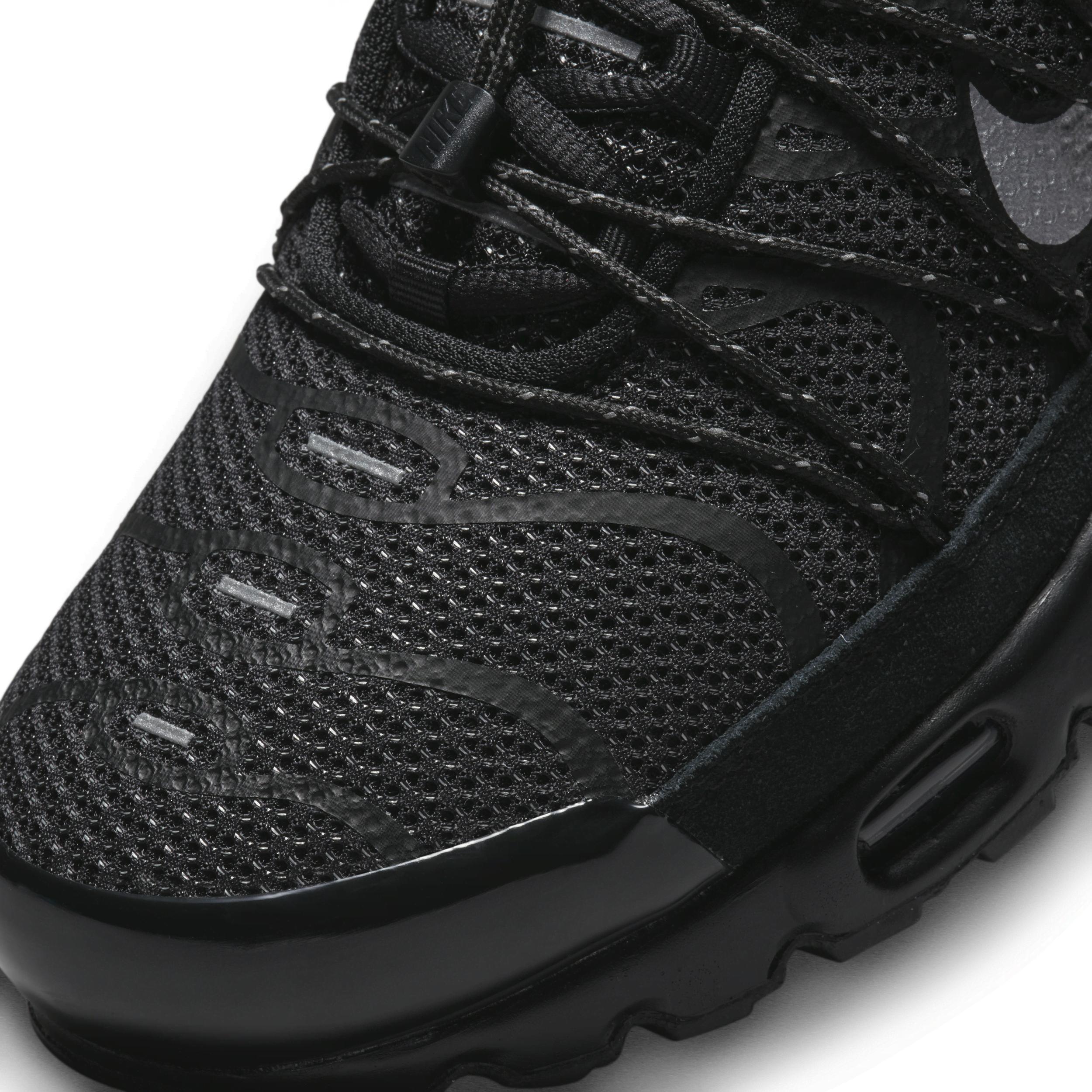 Nike Men's Air Max Plus Utility Shoes Product Image