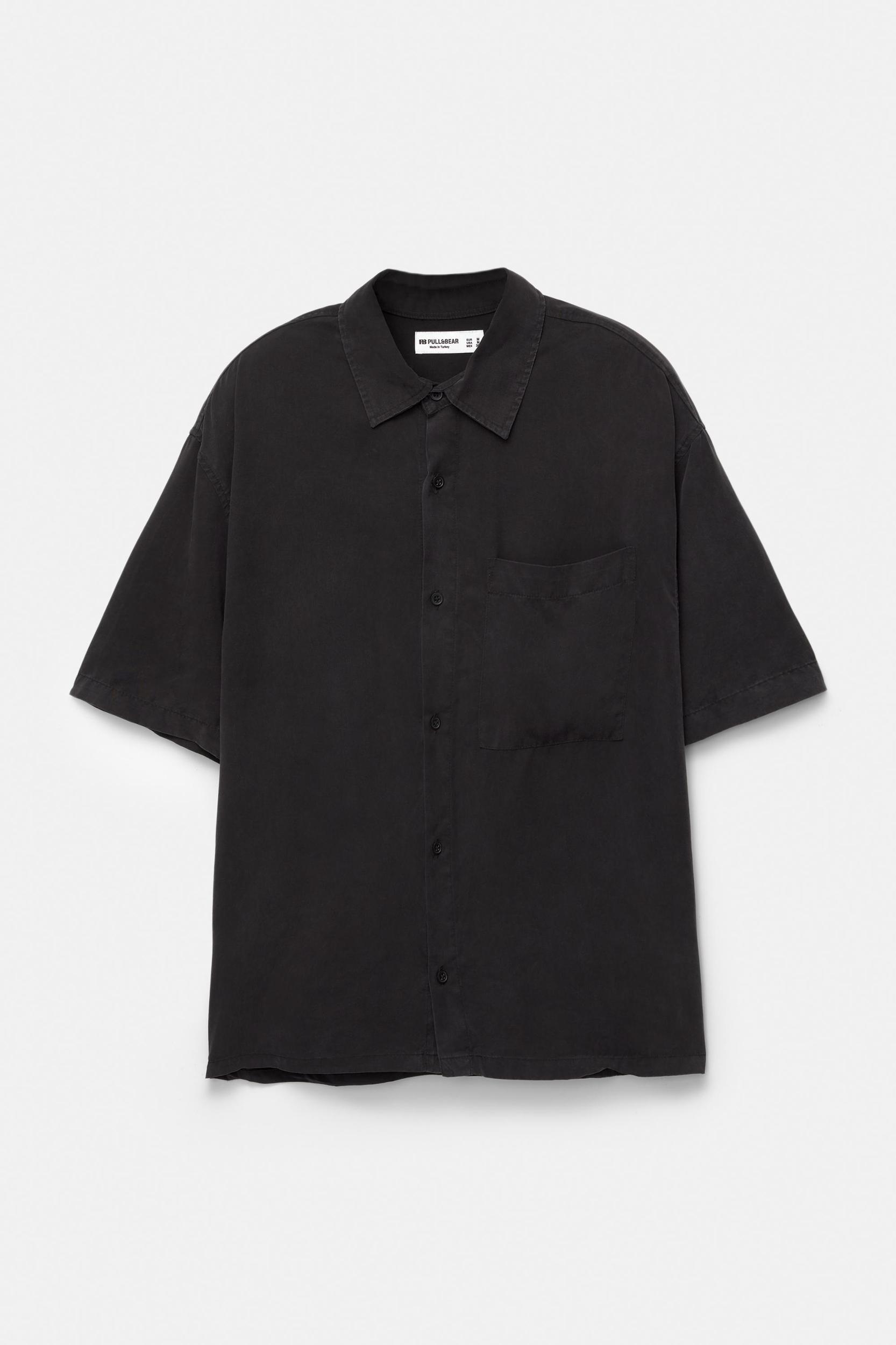 Short sleeve flowing shirt Product Image